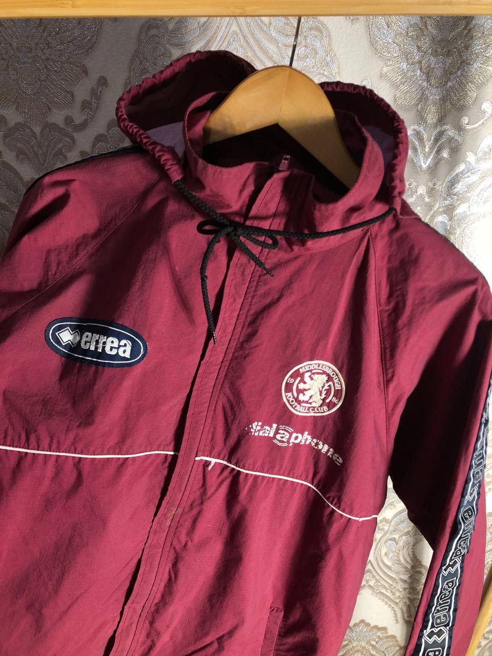 Errea × Vintage VERY RARE ERREA FC MIDDLESBROUGH ENGLAND SOCCER JACKET RETRO Size US L / EU 52-54 / 3 - 2 Thumbnail