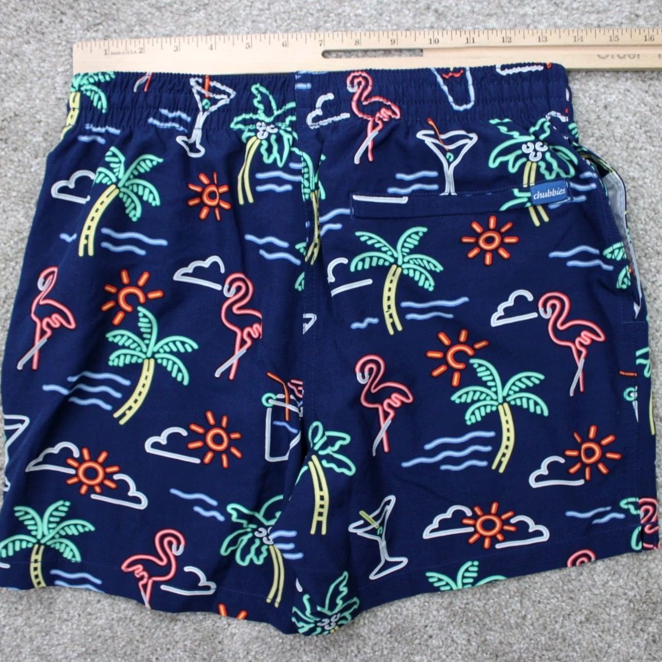Chubbies Chubbies Swim Trunks Men Small Blue Lined Neon Palm Tree Flamingos w/5.5" inseam Size US 29 - 6 Thumbnail
