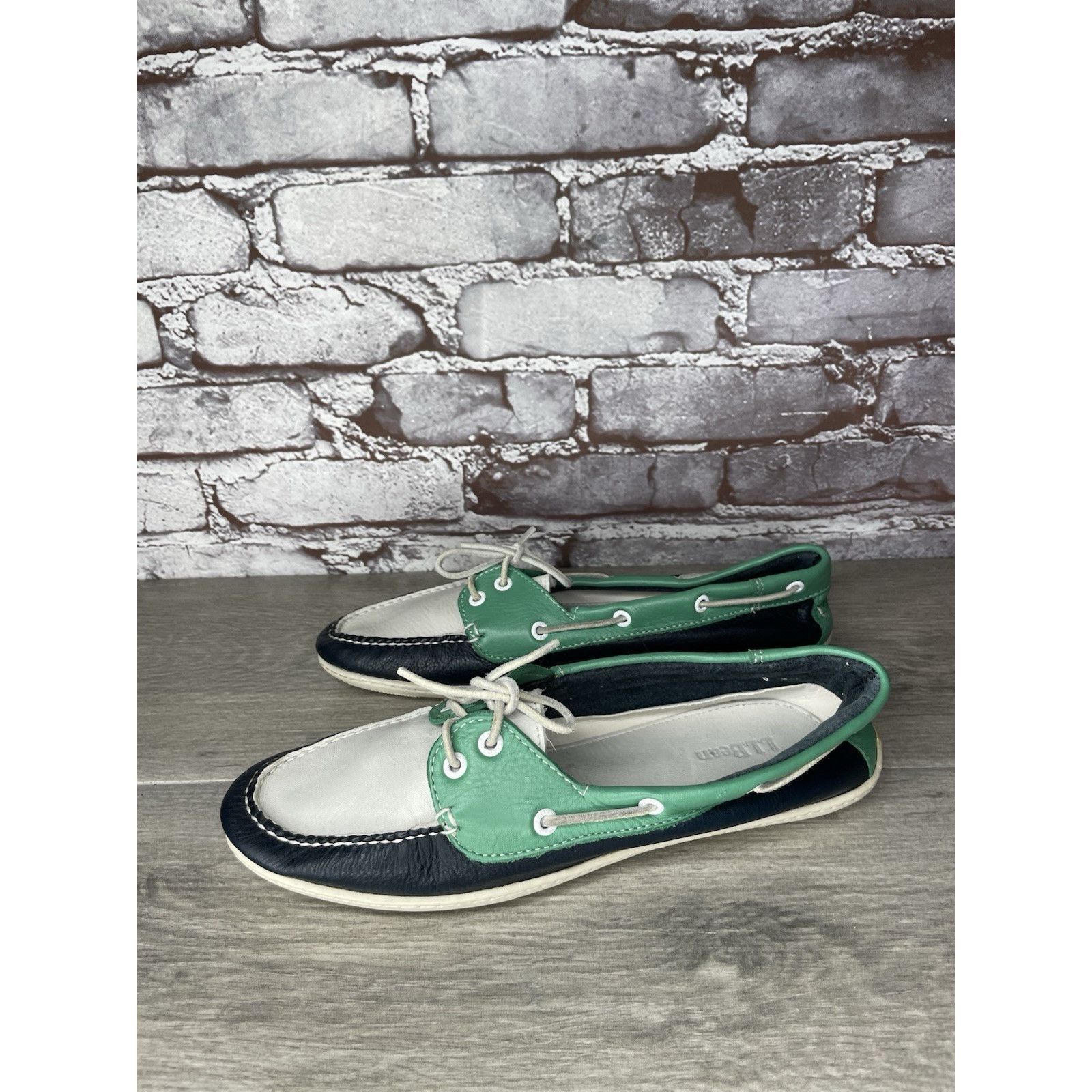 L.L. Bean LL Bean Blue Green White Leather Preppy Loafers Boat Shoes W Size US 9 / IT 39 - 19 Thumbnail