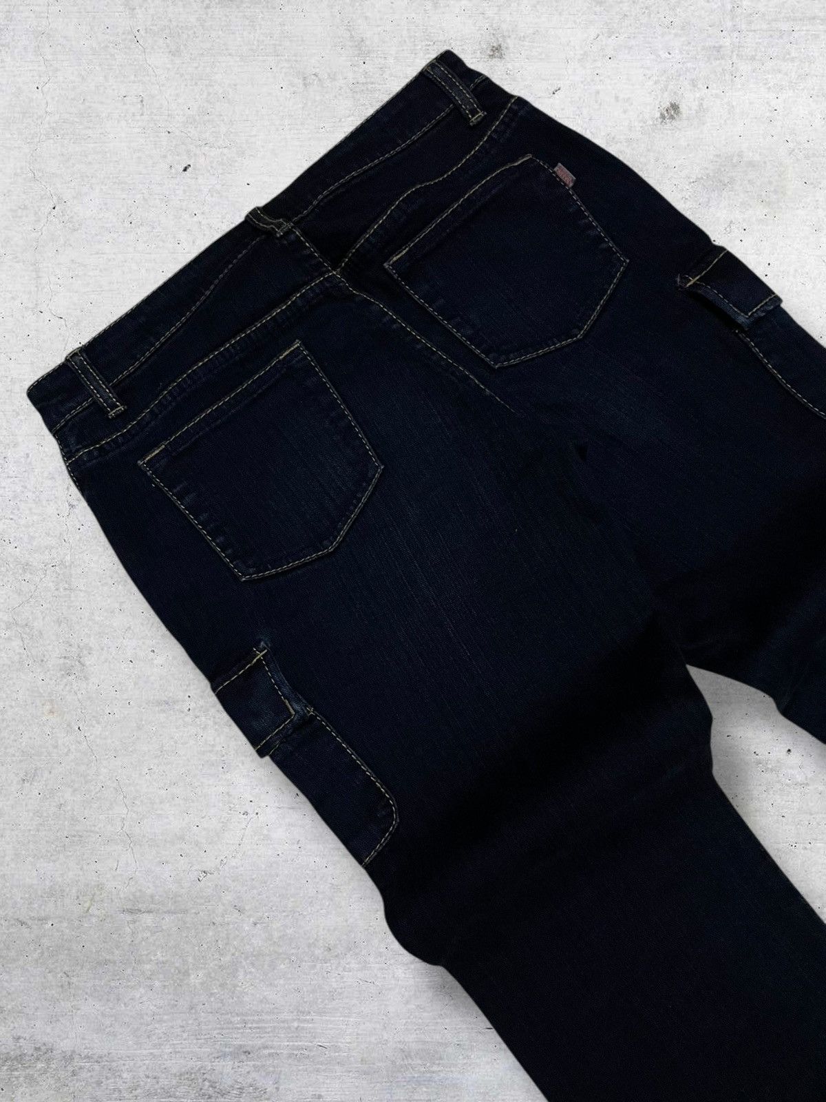 Japanese Brand VINTAGE CRAFTED JAPAN DESIGNER FLARED CARGO UTILITY DENIM Size US 29 - 14 Thumbnail