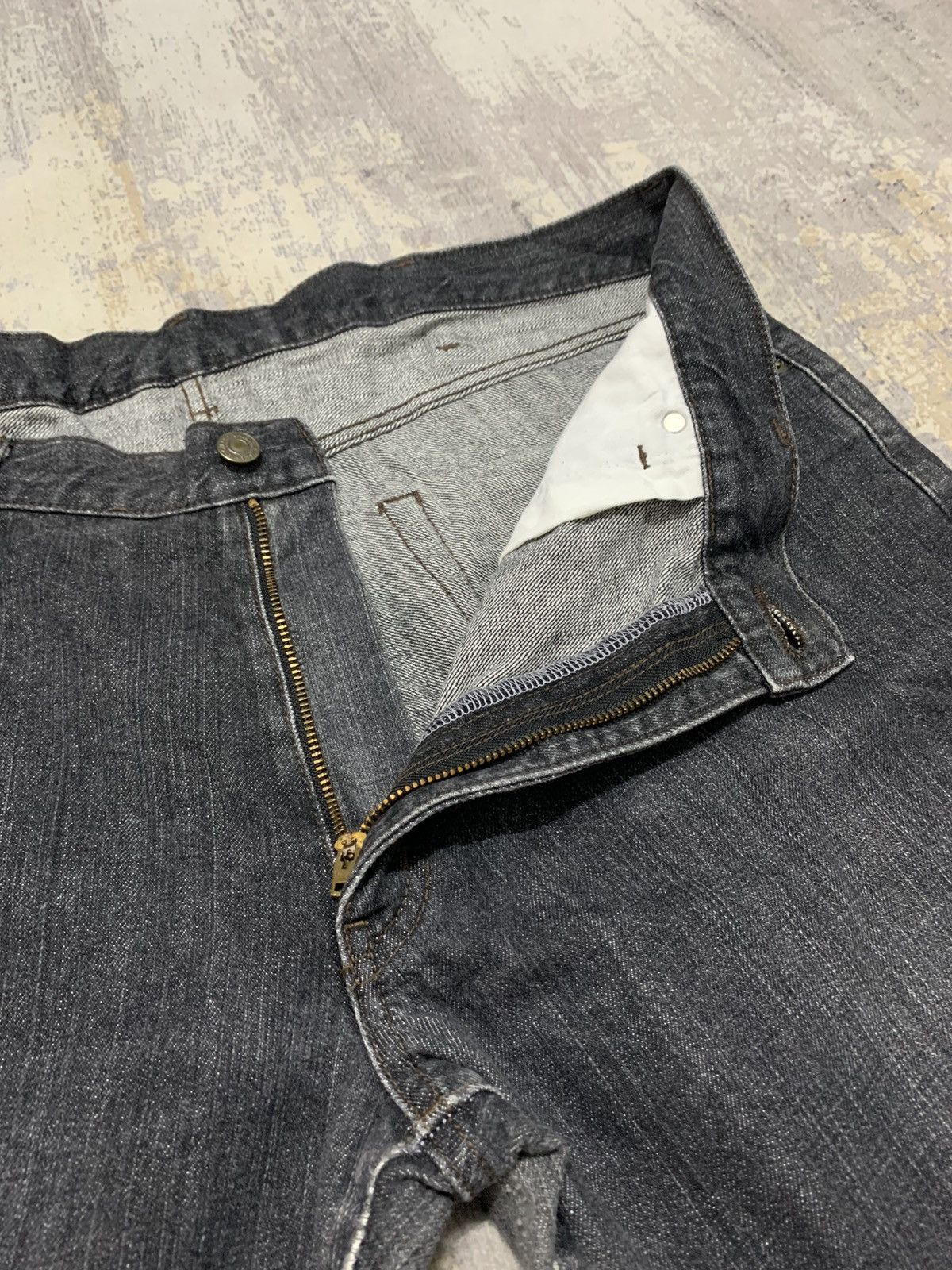 Japanese Brand Vintage 90s Japanese Uniqlo Baggy Style Denim Jeans Size US 39 - 6 Thumbnail