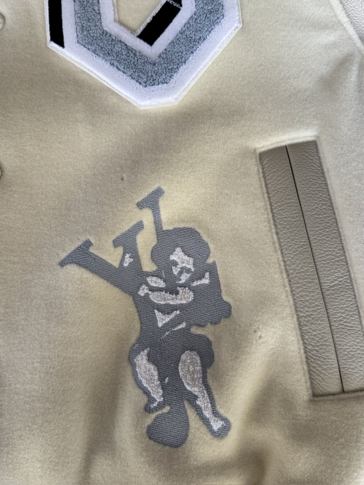 Louis Vuitton 2022 Louis Vuitton LV AS Patches Mix Leather Varsity Blouson Size US L / EU 52-54 / 3 - 10 Thumbnail
