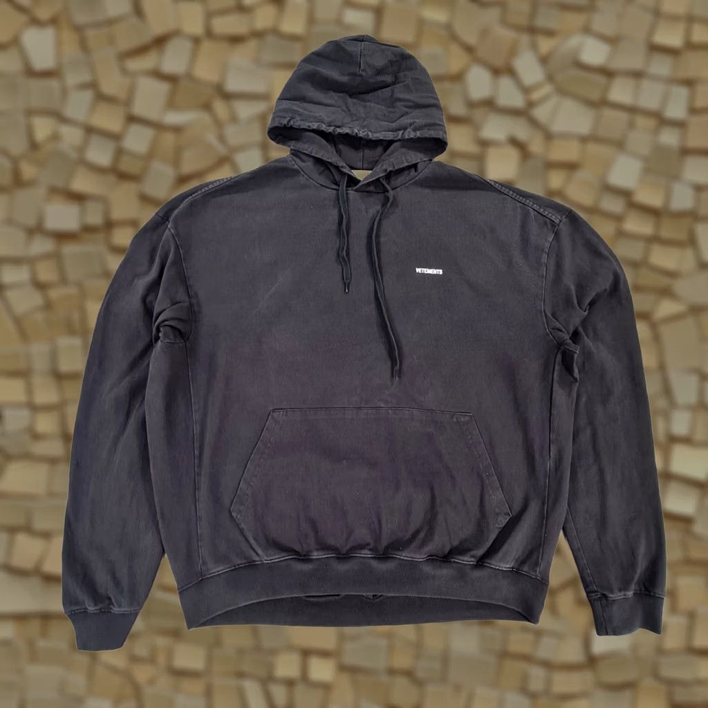 Vetements VETEMENTS Mens Hoodie Black Small Oversized SS18 Cotton Pullover Sweater Size US S / EU 44-46 / 1 - 1 Thumbnail