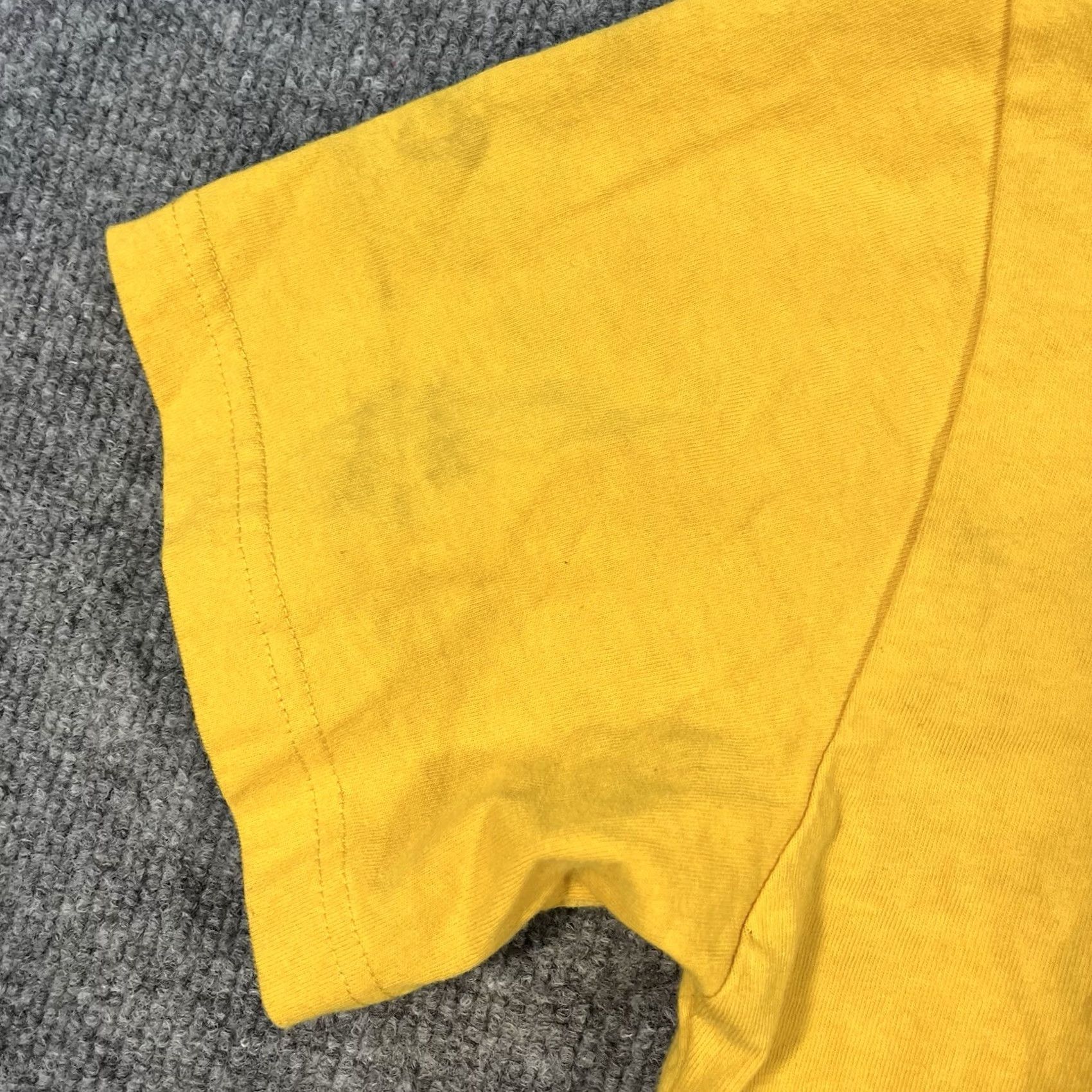 Carpet Company Carpet Company Moroccan Mens L Graphic T Shirt Yellow Streetwear Size US L / EU 52-54 / 3 - 5 Thumbnail
