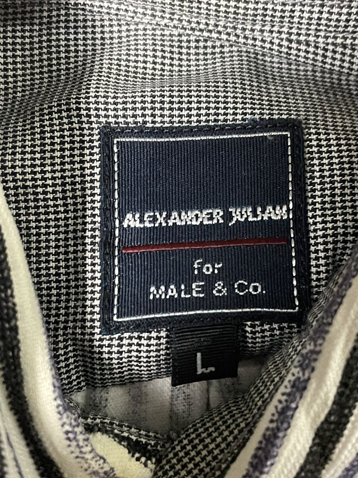 Alexander Julian × Designer × Vintage Alexander Julian Striped Button Ups Shirt (51) Size US L / EU 52-54 / 3 - 6 Thumbnail