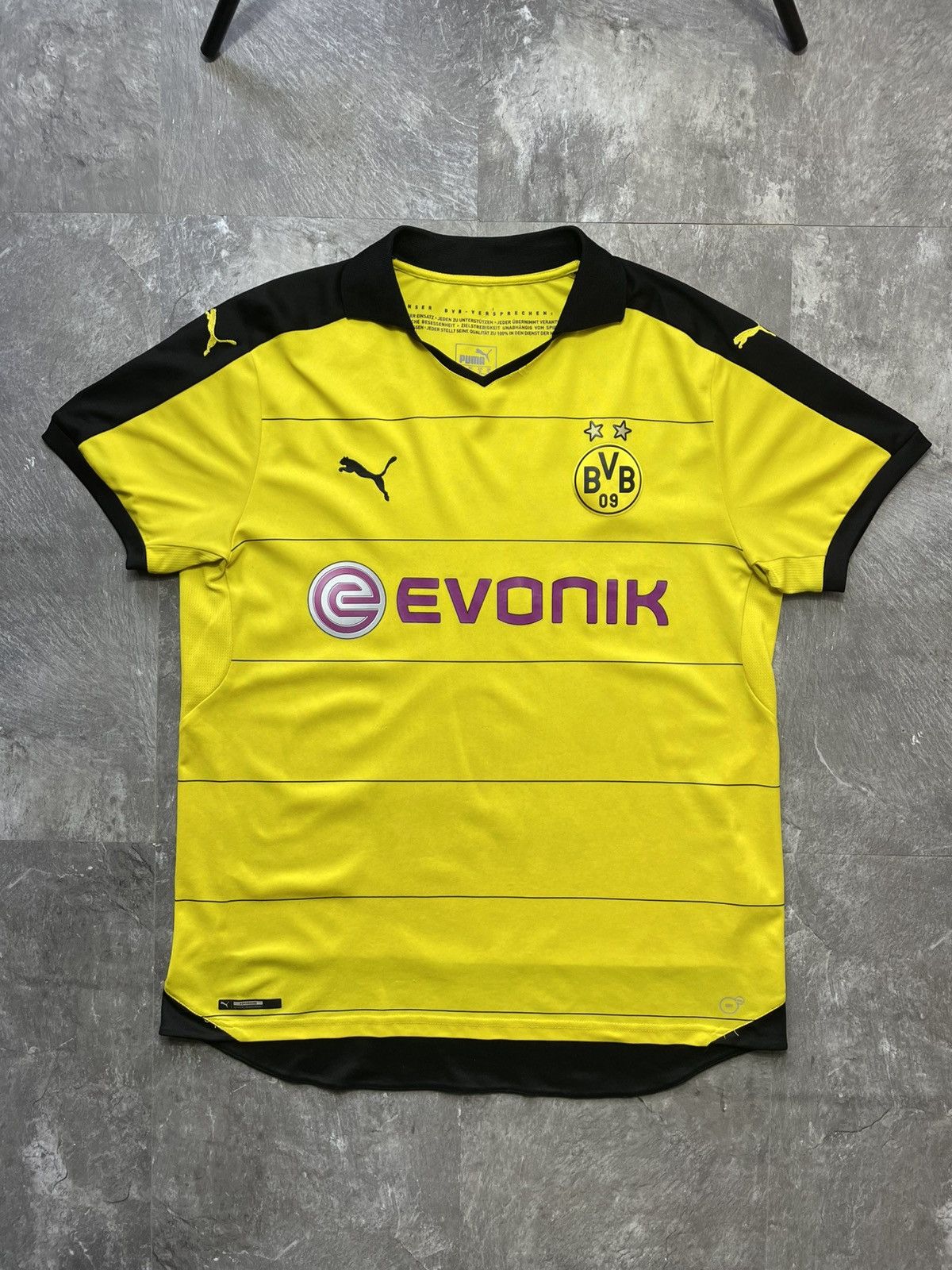 Puma Puma Borussia Dortmund 2015 2016 Home Shirt Kit Jersey BVB Size US XL / EU 56 / 4 - 1 Thumbnail