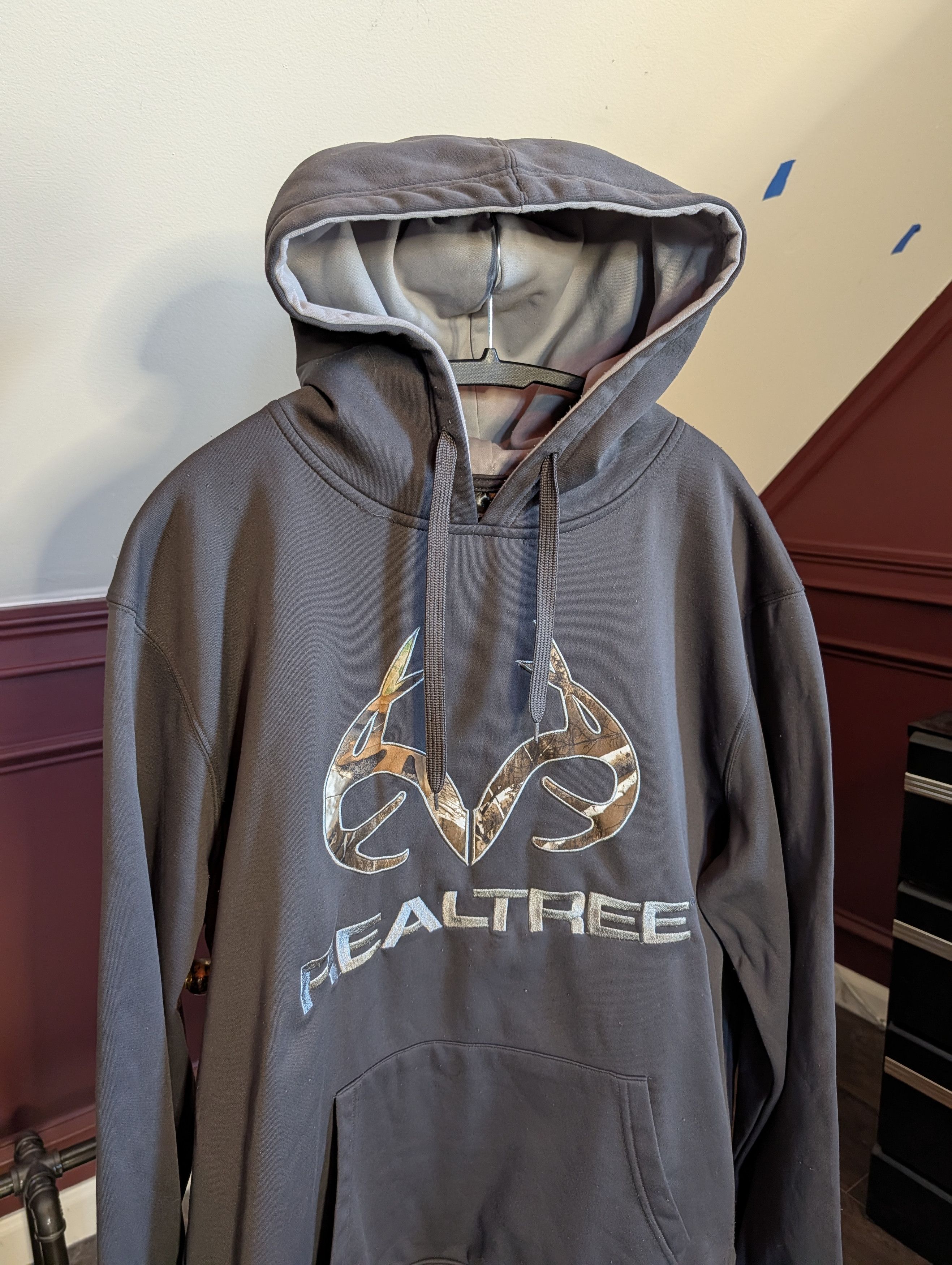 Realtree Embroidered camo logo gray pullover fleece hoodie Size US L / EU 52-54 / 3 - 2 Thumbnail