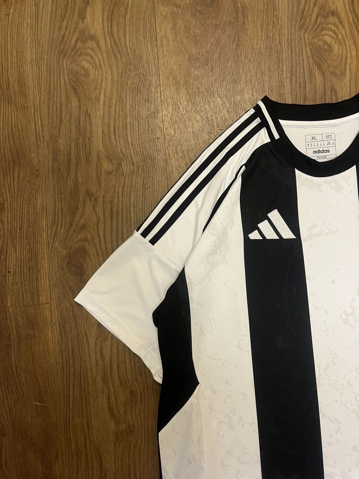 Other Jersey Juventus Adidas XL Oldmoney Size US XL / EU 56 / 4 - 2 Thumbnail