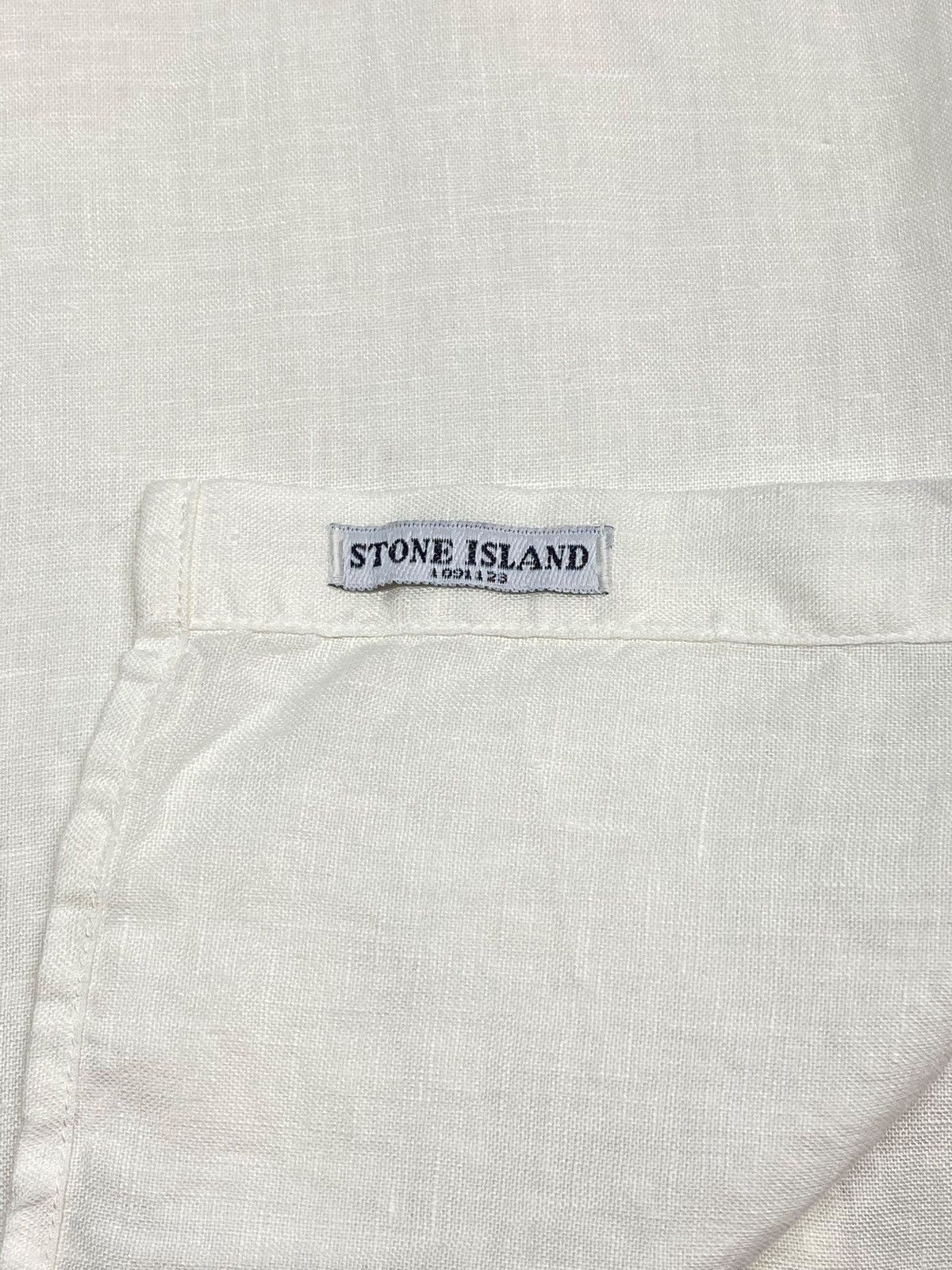 Stone Island Vintage Stone Island White Linen Shirt Old Money Vibes Size US L / EU 52-54 / 3 - 18 Thumbnail