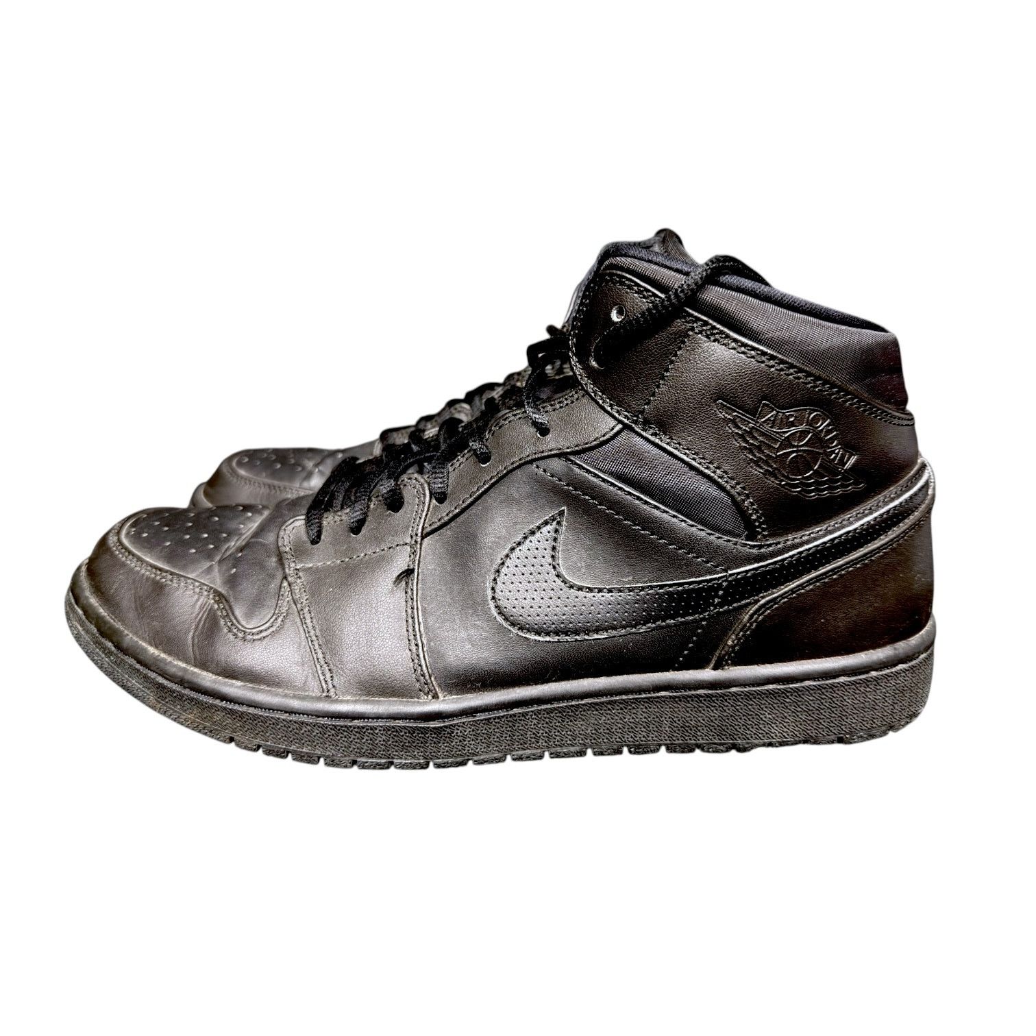 Nike Nike Air Jordan 1 Triple Black Shoes 554724-034 2016 12 Size US 12 / EU 45 - 5 Thumbnail
