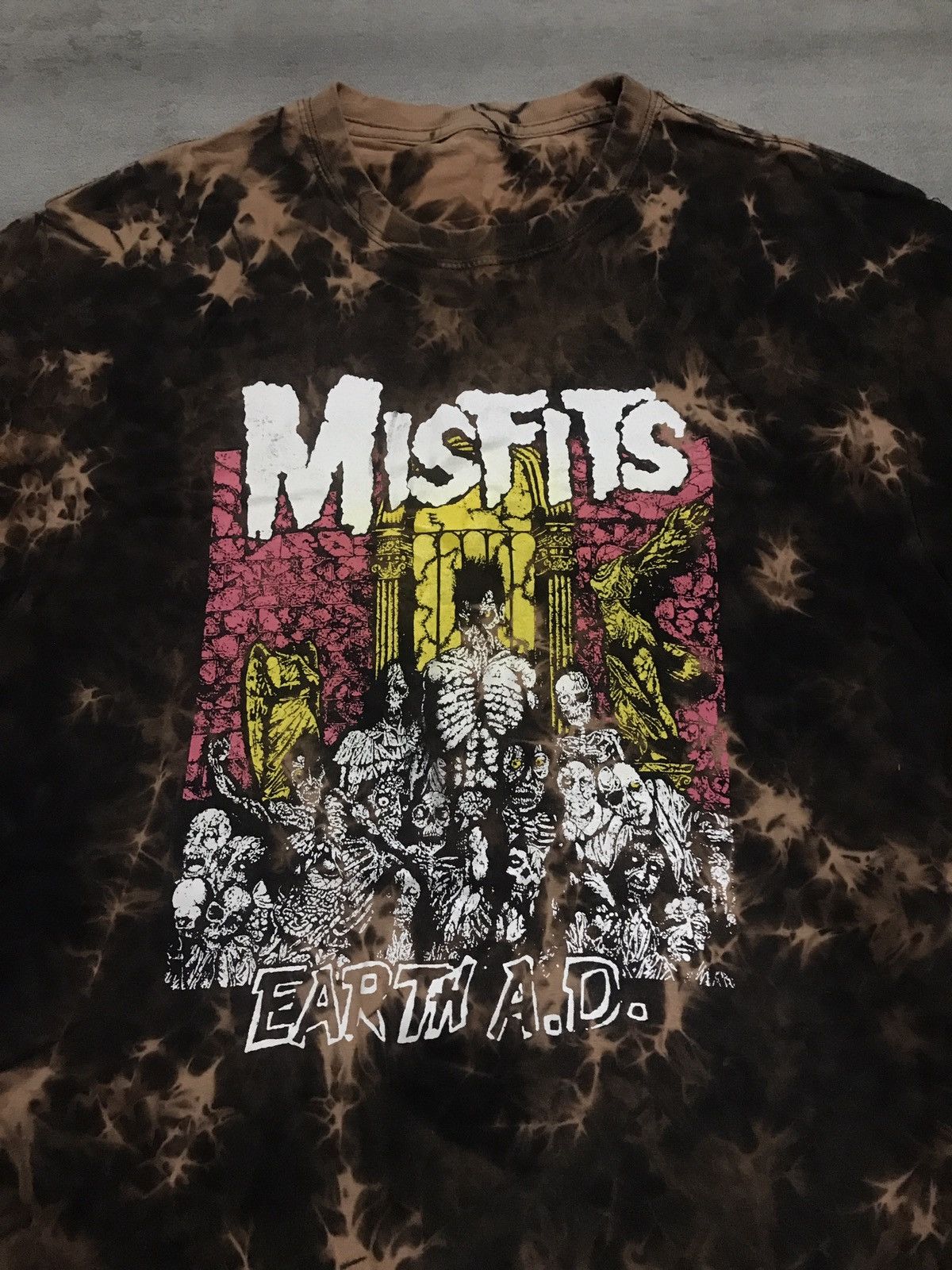 Band Tees × Misfits MISFITS Earth AD Bleach Tie-dye T-Shirt Size US L / EU 52-54 / 3 - 2 Thumbnail