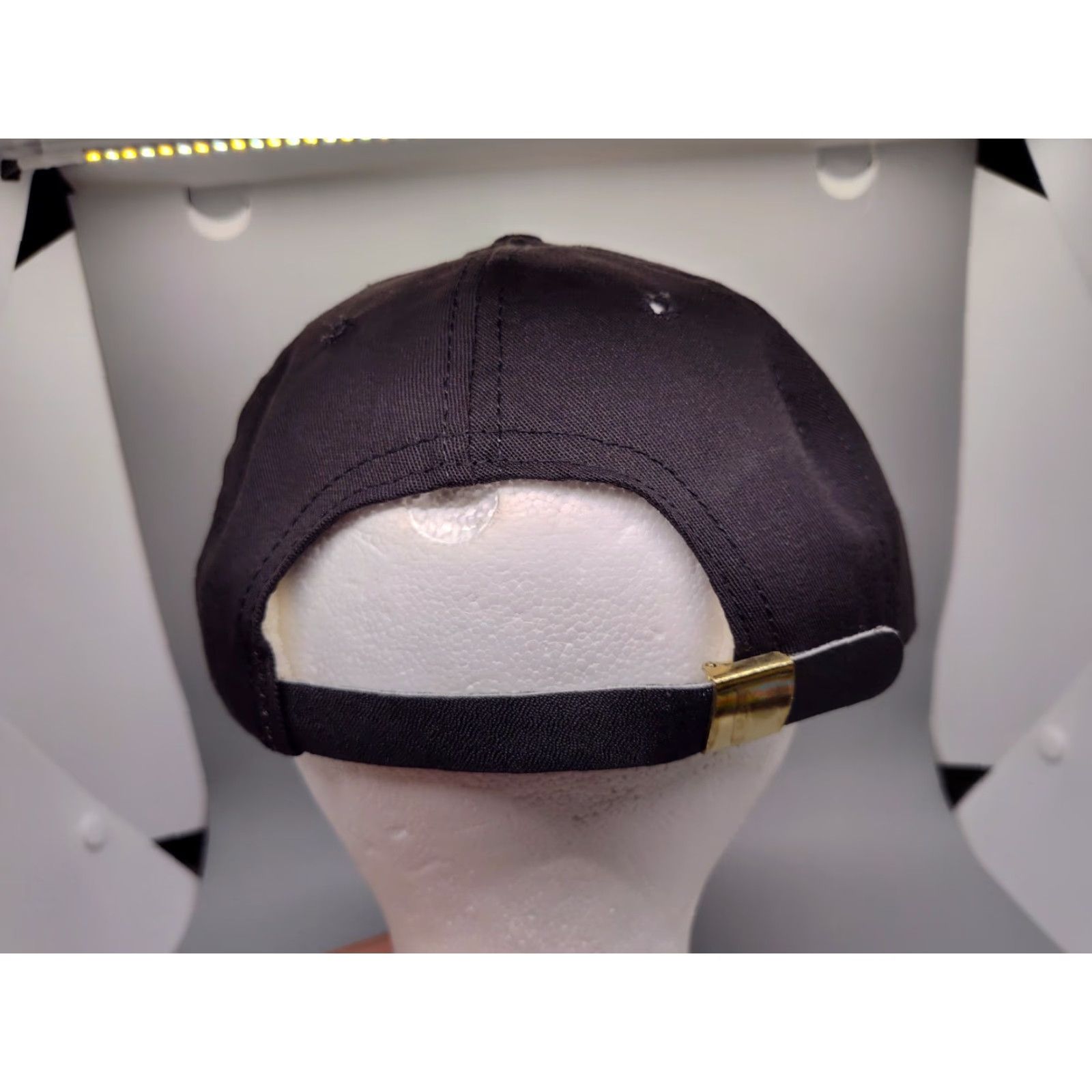 Vintage VINTAGE Miller Genuine Draft Rope Hat USA Adjustable Black Golf Hat Mens Size ONE SIZE - 6 Thumbnail