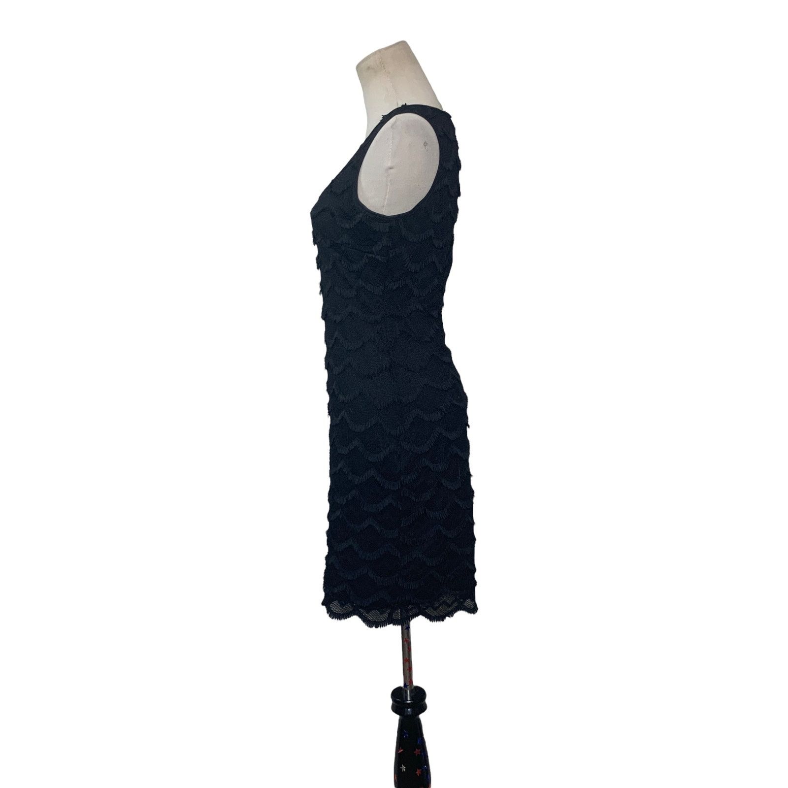 Guess Guess black frayed cocktail mini dress size Small Size S / US 4 / IT 40 - 6 Thumbnail