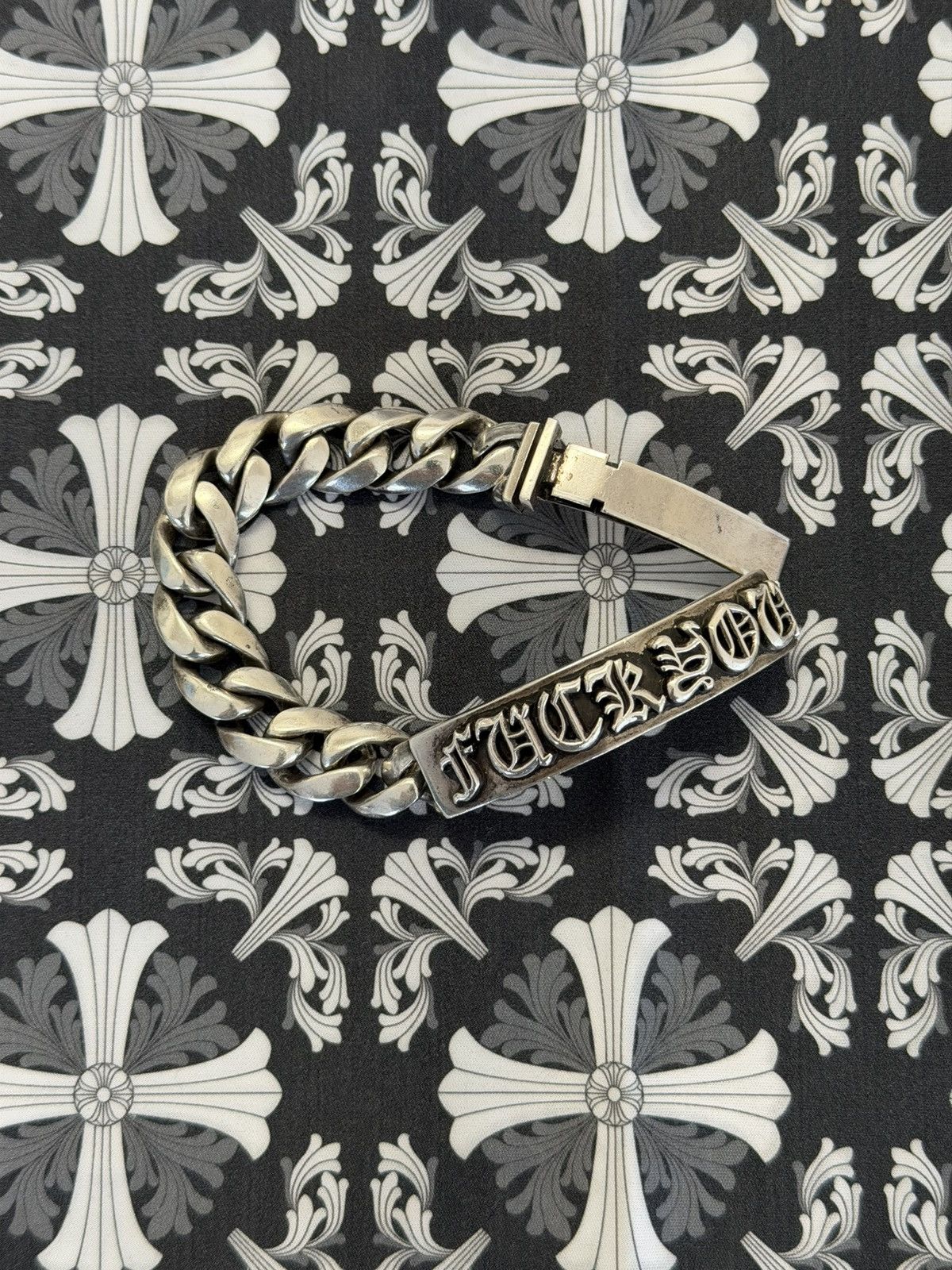 Chrome Hearts Chrome Hearts ‘Fuck You’ Bracelet Size ONE SIZE - 1 Thumbnail