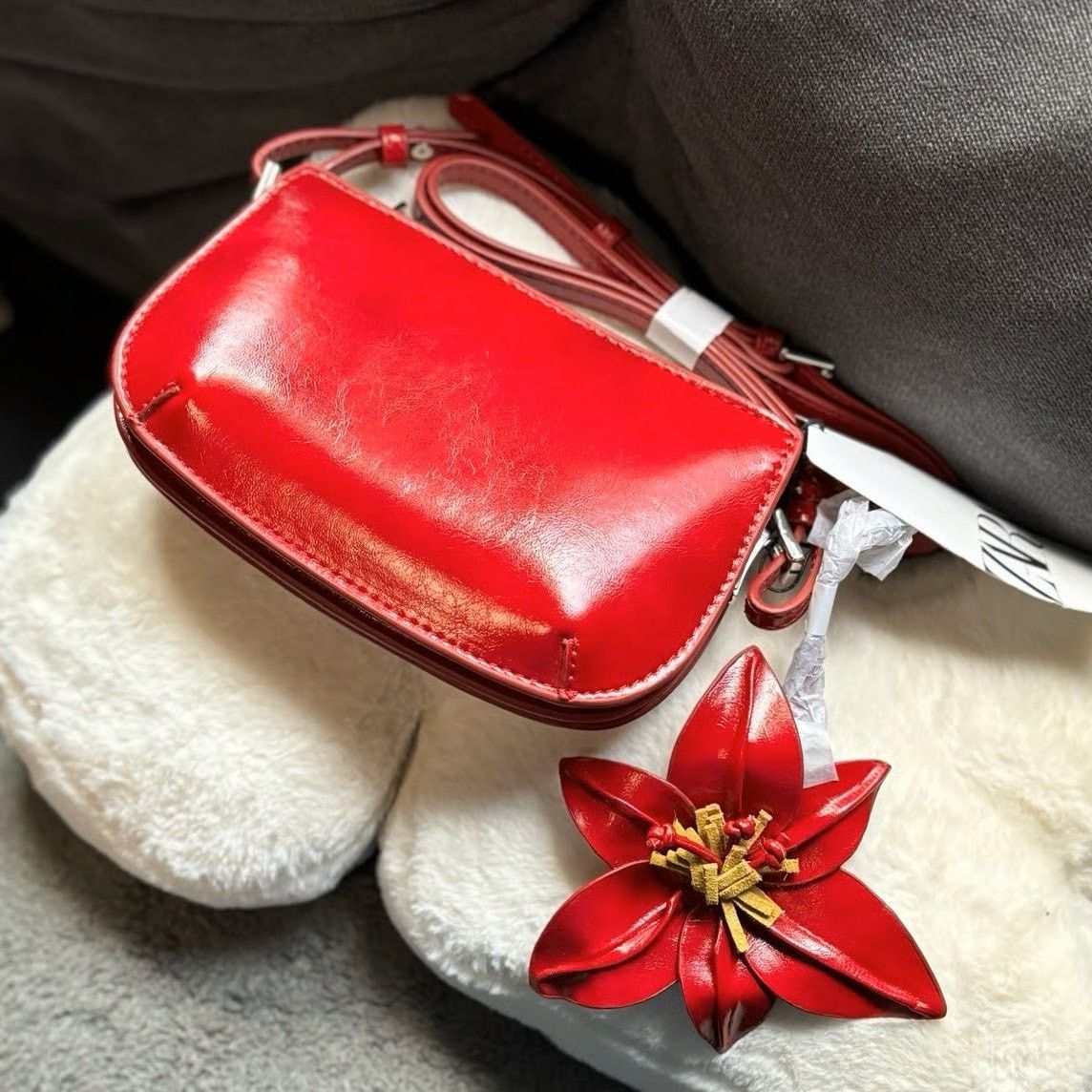 Zara Zara NWT Red Mini Crossbody Shoulder Bag Flower Charm Size ONE SIZE - 1 Thumbnail