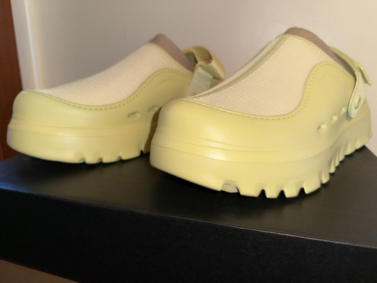 Ugg UGG PeakMod Gold mens 13 NEW Clog! sandal slip-on croc-style Size US 13 / EU 46 - 15 Thumbnail