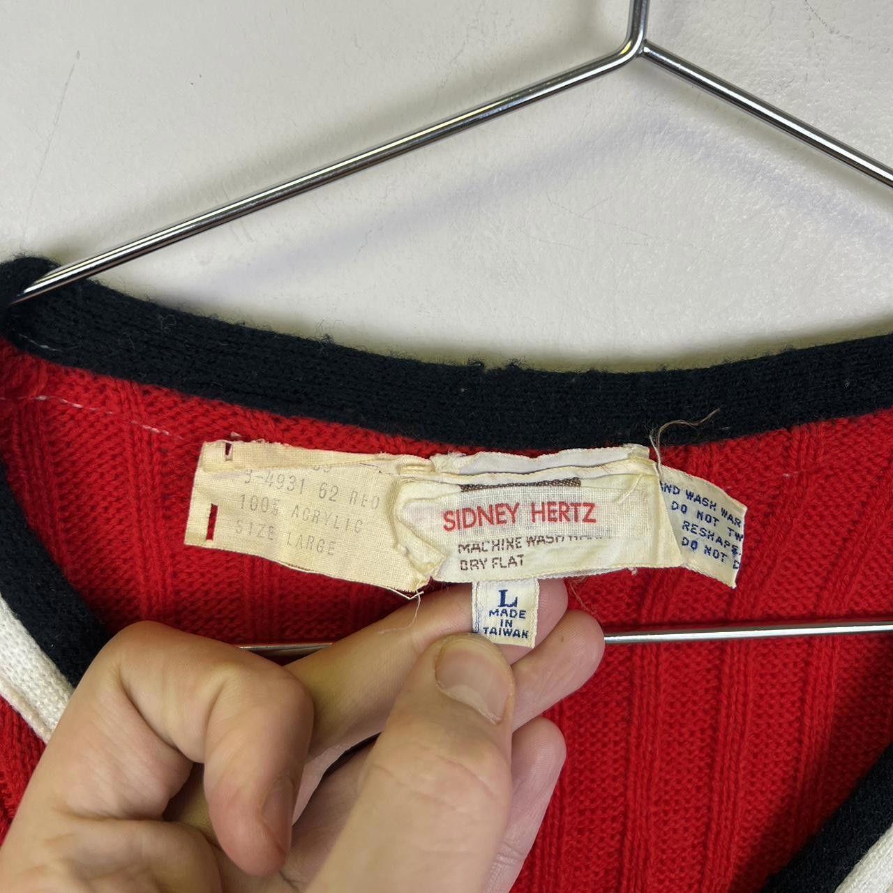Designer Vintage Red Cardigan with 76 Patch 80s1 Size L / US 10 / IT 46 - 8 Thumbnail