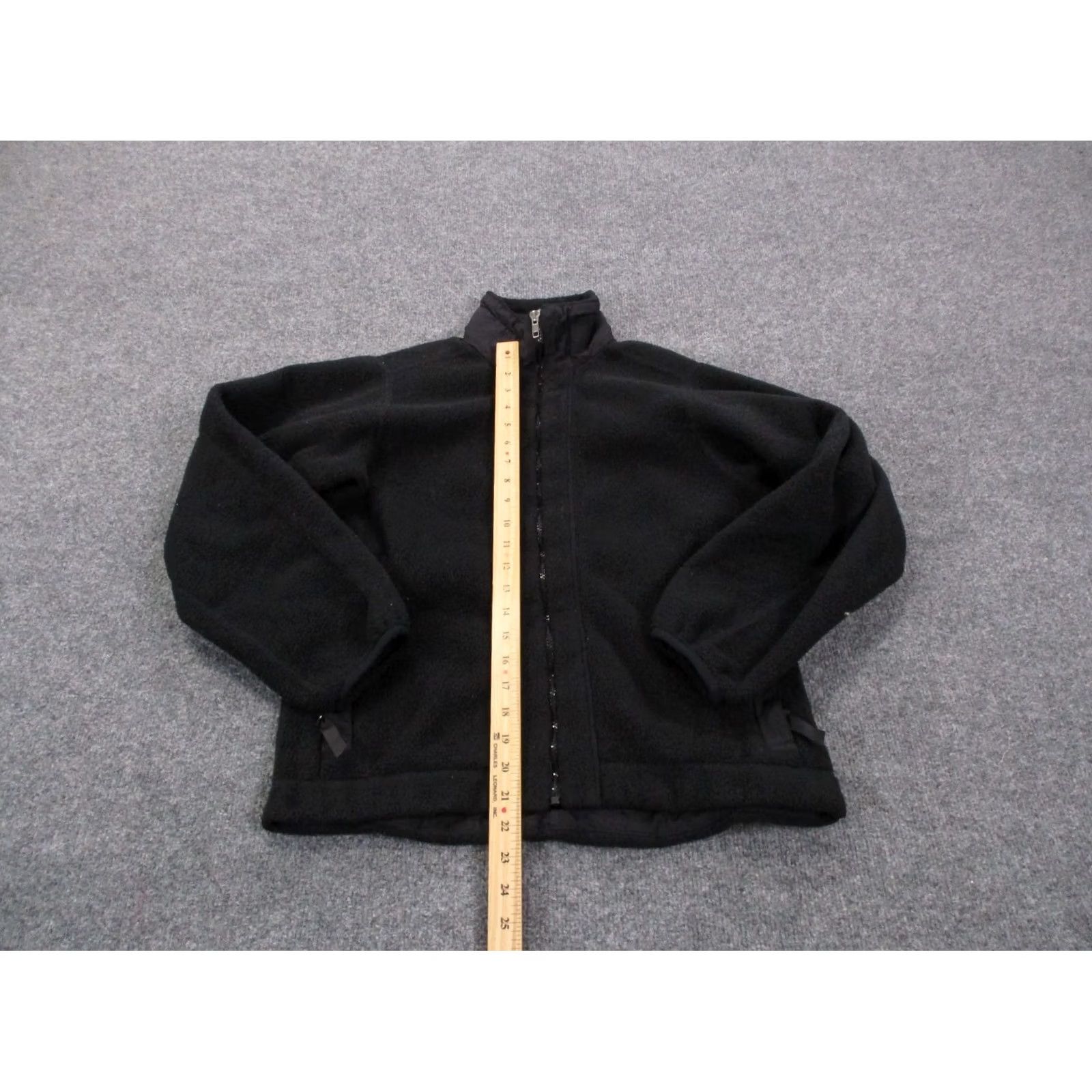 Patagonia Patagonia Jacket Men M Black Fleece Vintage Synchilla Hiking Camping USA 25527 Size US M / EU 48-50 / 2 - 3 Thumbnail
