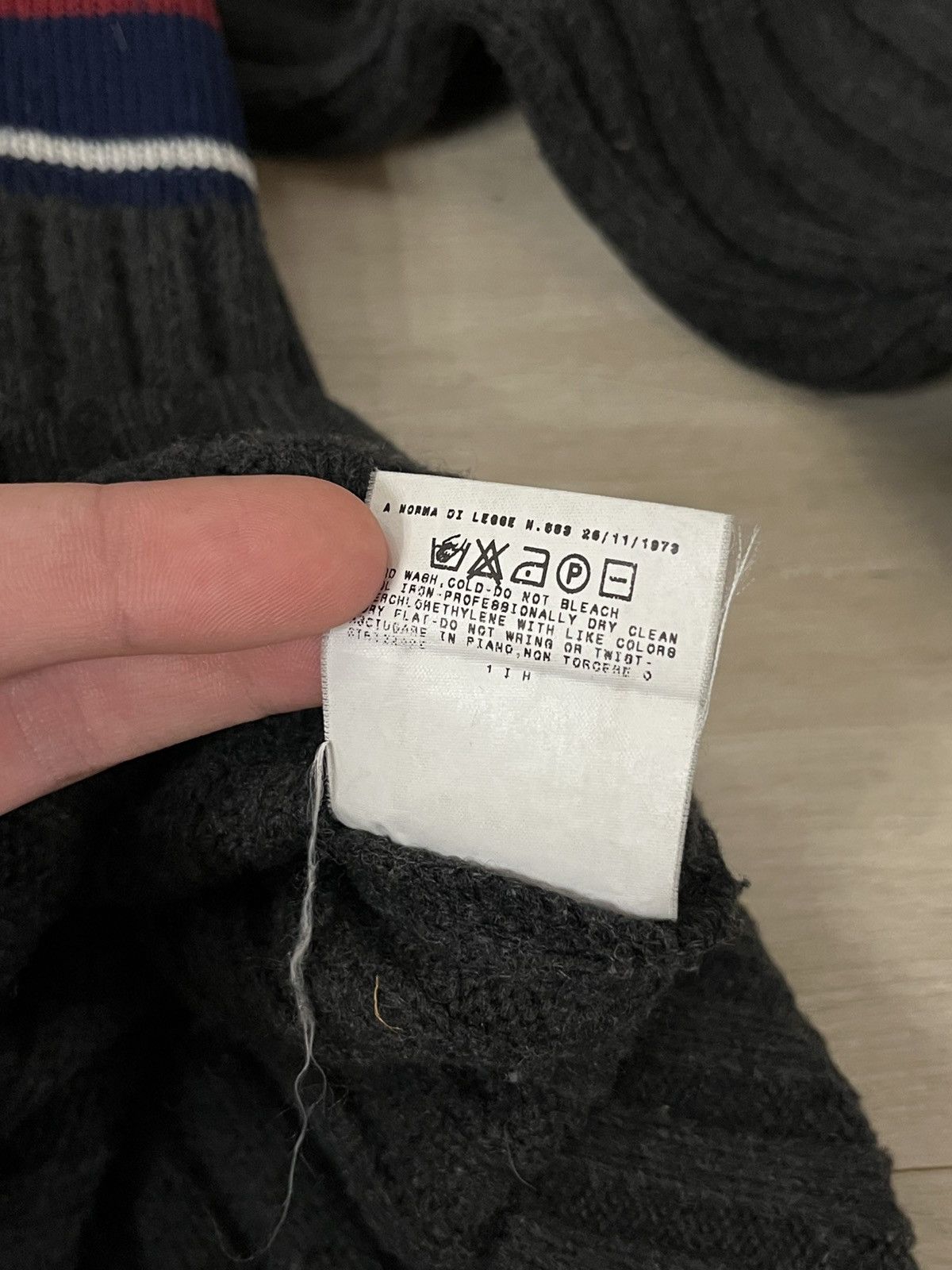 Dolce & Gabbana 🔥00'S DOLCE & GABBANA ARCHIVE CREAWNECK WOOL SWEATER DG Size US S / EU 44-46 / 1 - 12 Thumbnail