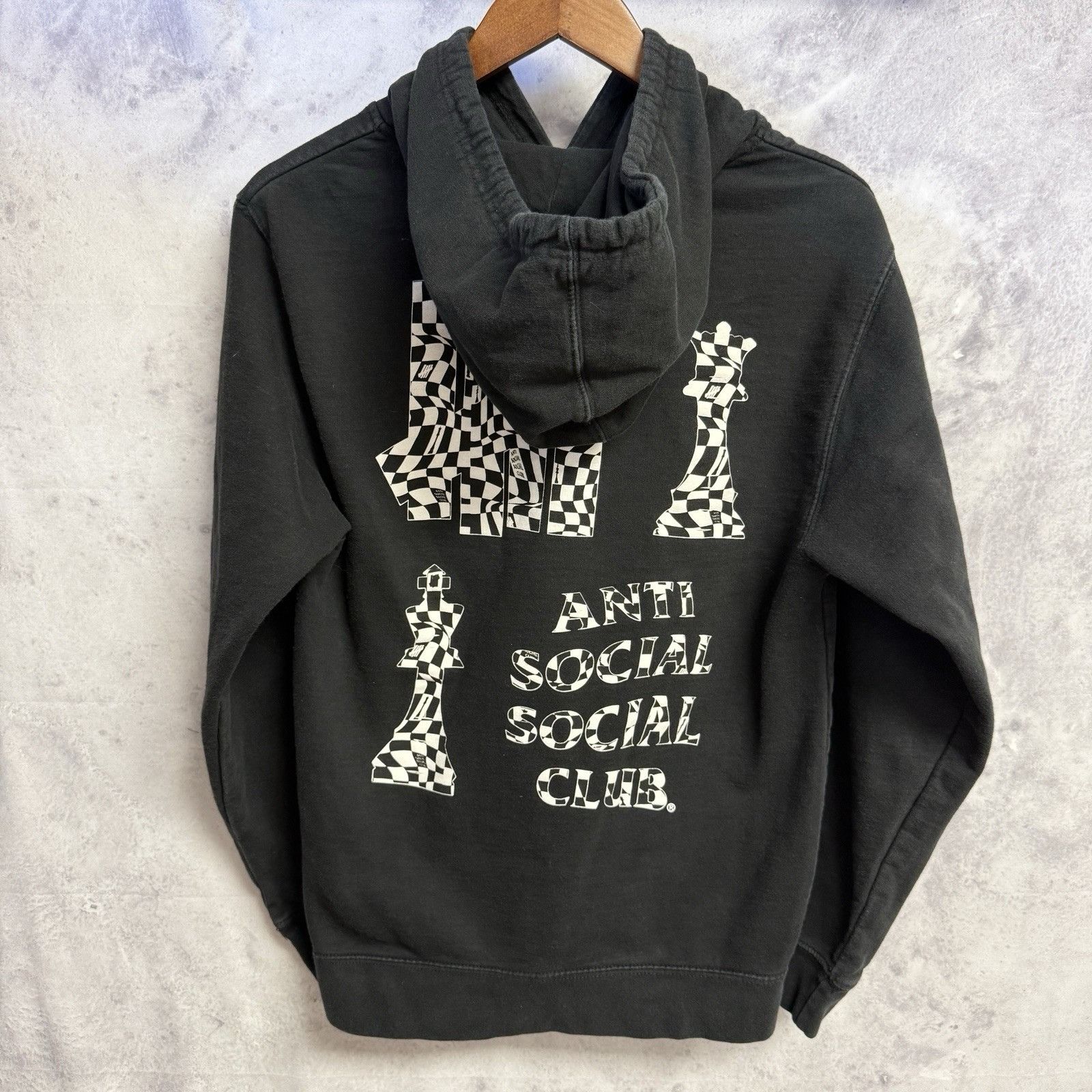 Anti Social Social Club Anti Social Social Club Undefeated Hoodie Sweatshirt Size US S / EU 44-46 / 1 - 1 Thumbnail