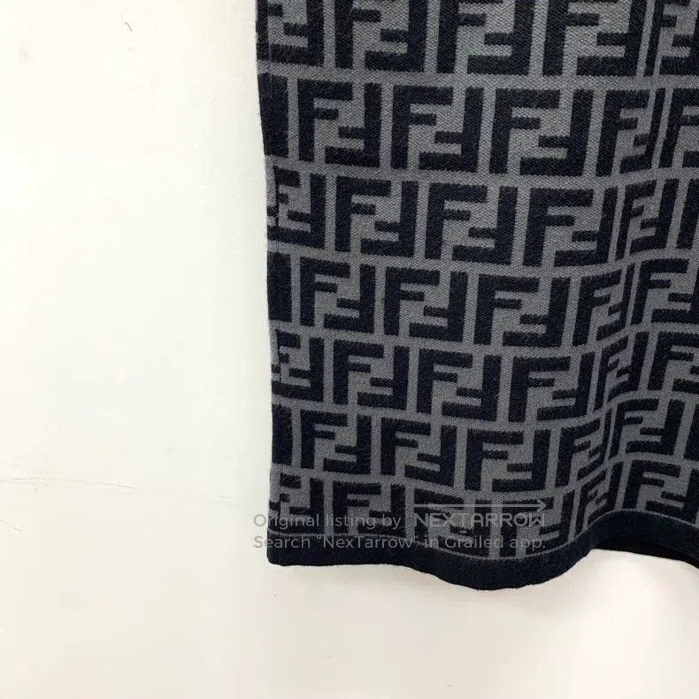 Fendi Fendi Dark Gray Logo Letter Full-Print Round Neck Short Sl Size XXS / US 00 / IT 34 - 5 Thumbnail