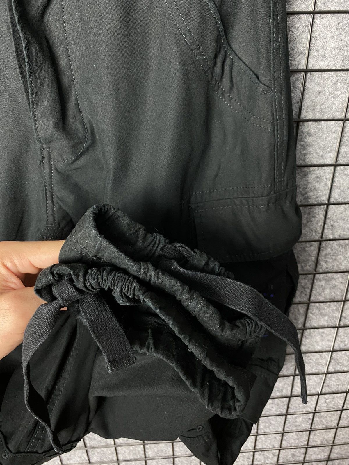 Brandit × Vintage Brandit Streetwear Y2K Drawstring Cargo Pants Size M Size US 34 / EU 50 - 11 Thumbnail