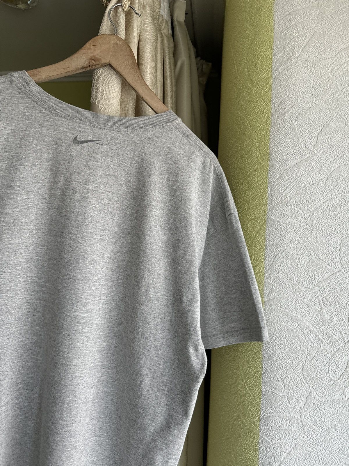 Nike 00s Nike Vintage T-Shirt Big Logo Triball Tee Swoosh Size US XL / EU 56 / 4 - 10 Thumbnail