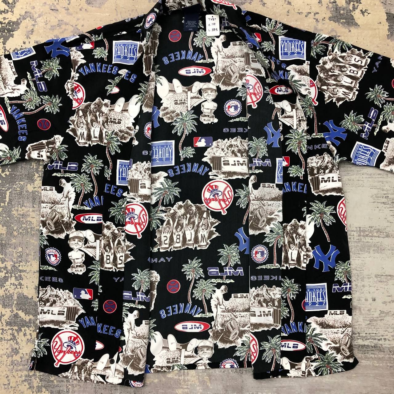 Cooperstown Collection T287 NY YANKEES X COOPERSTOWN COLLECTION BOWLING SHIRTS Size US XXL / EU 58 / 5 - 3 Thumbnail