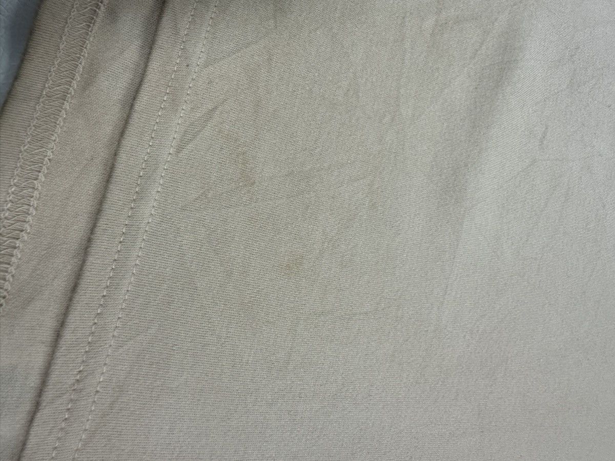 Burberry × Vintage Burberry Tshirt Size L / US 10 / IT 46 - 10 Thumbnail