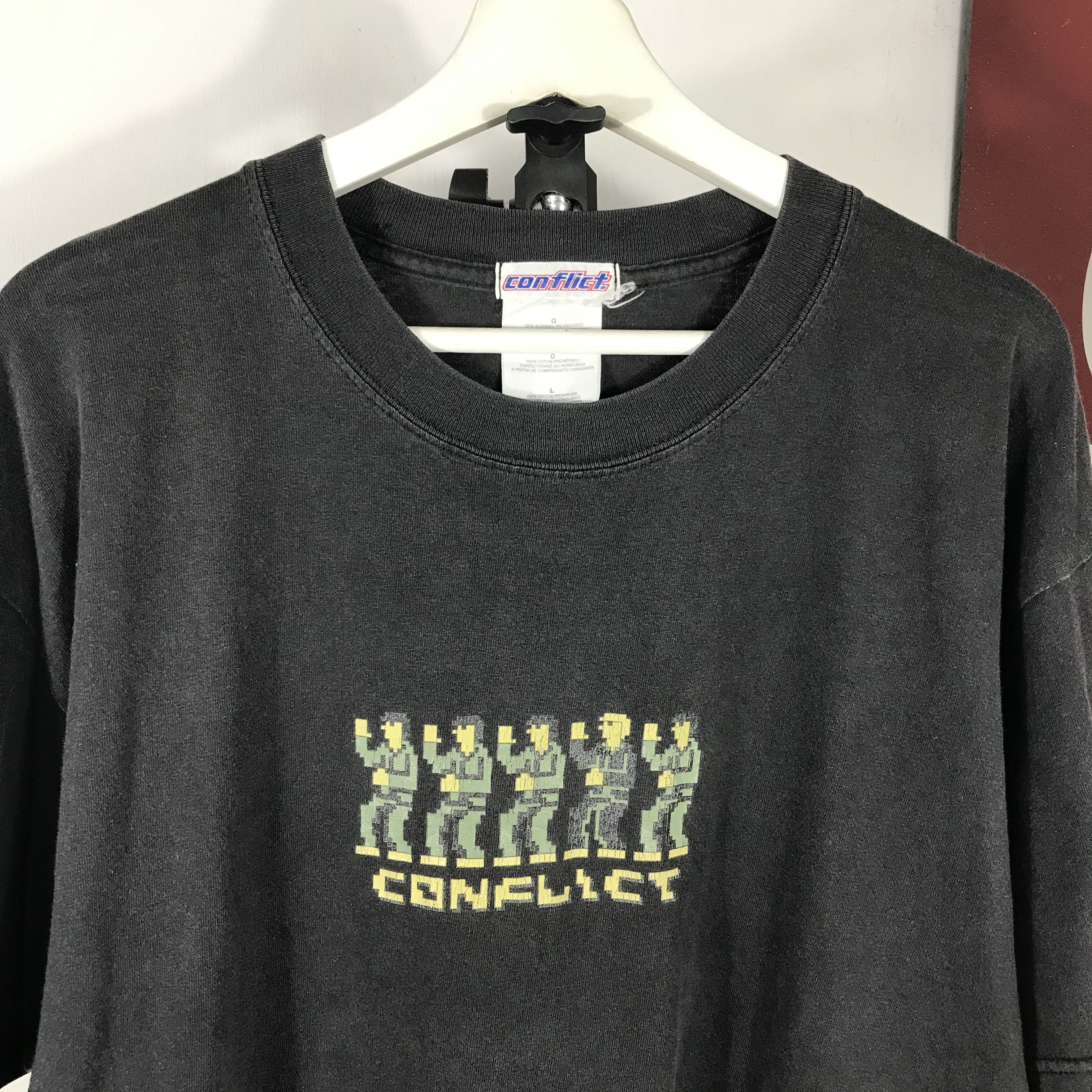 Stussy Vintage 90s rare conflict Streetwear / Skateboards T shirt Size US L / EU 52-54 / 3 - 2 Thumbnail