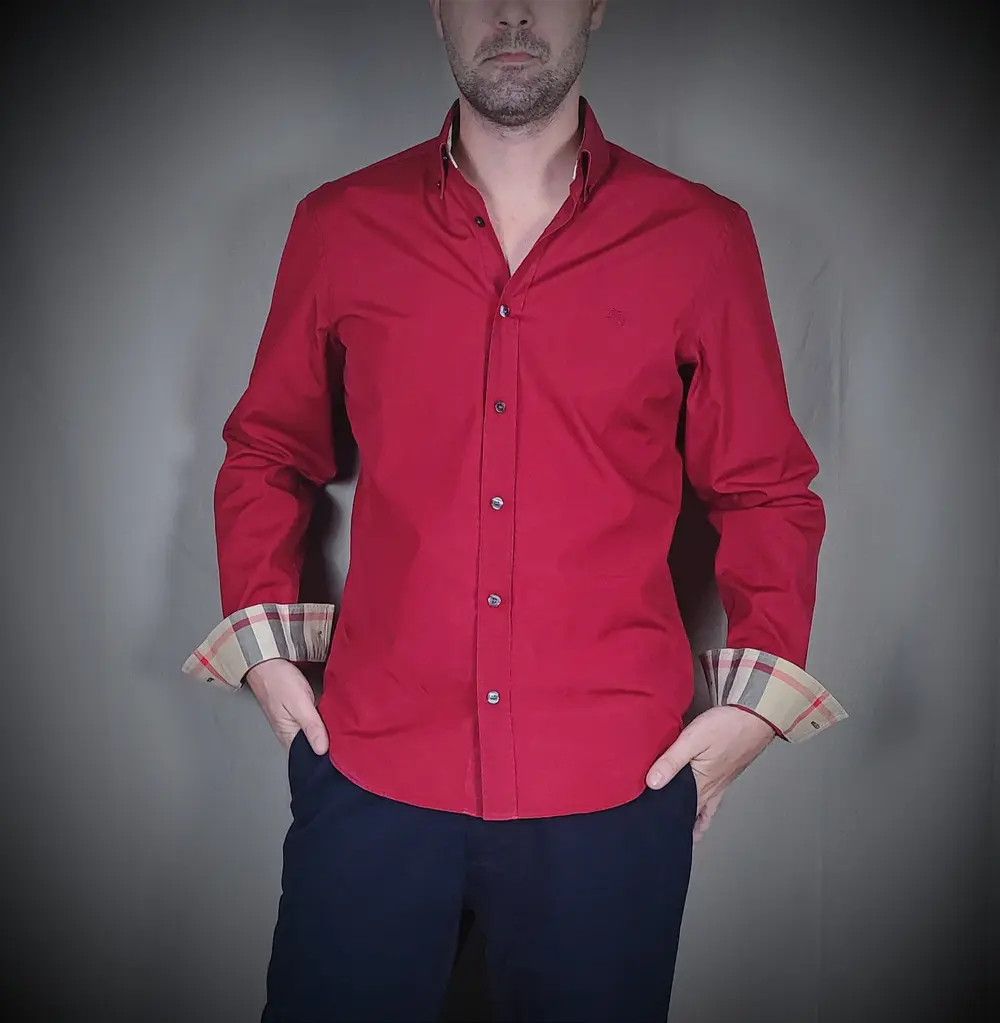 Burberry Rare Burberry shirt size M Bordeaux Size US M / EU 48-50 / 2 - 12 Thumbnail