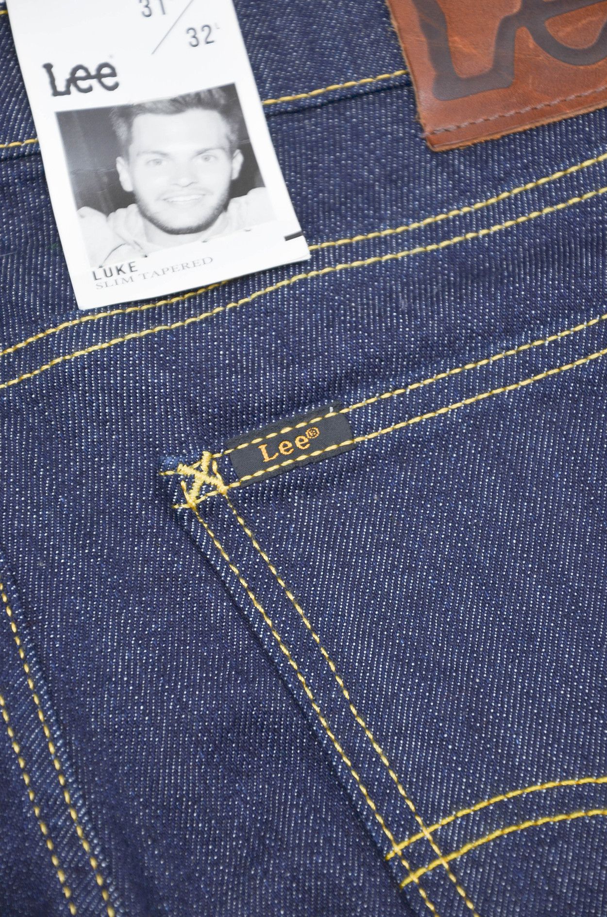 Lee Lee Luke Slim Tapered Jeans – 31/32 (Bangladesh) Size US 31 - 10 Thumbnail