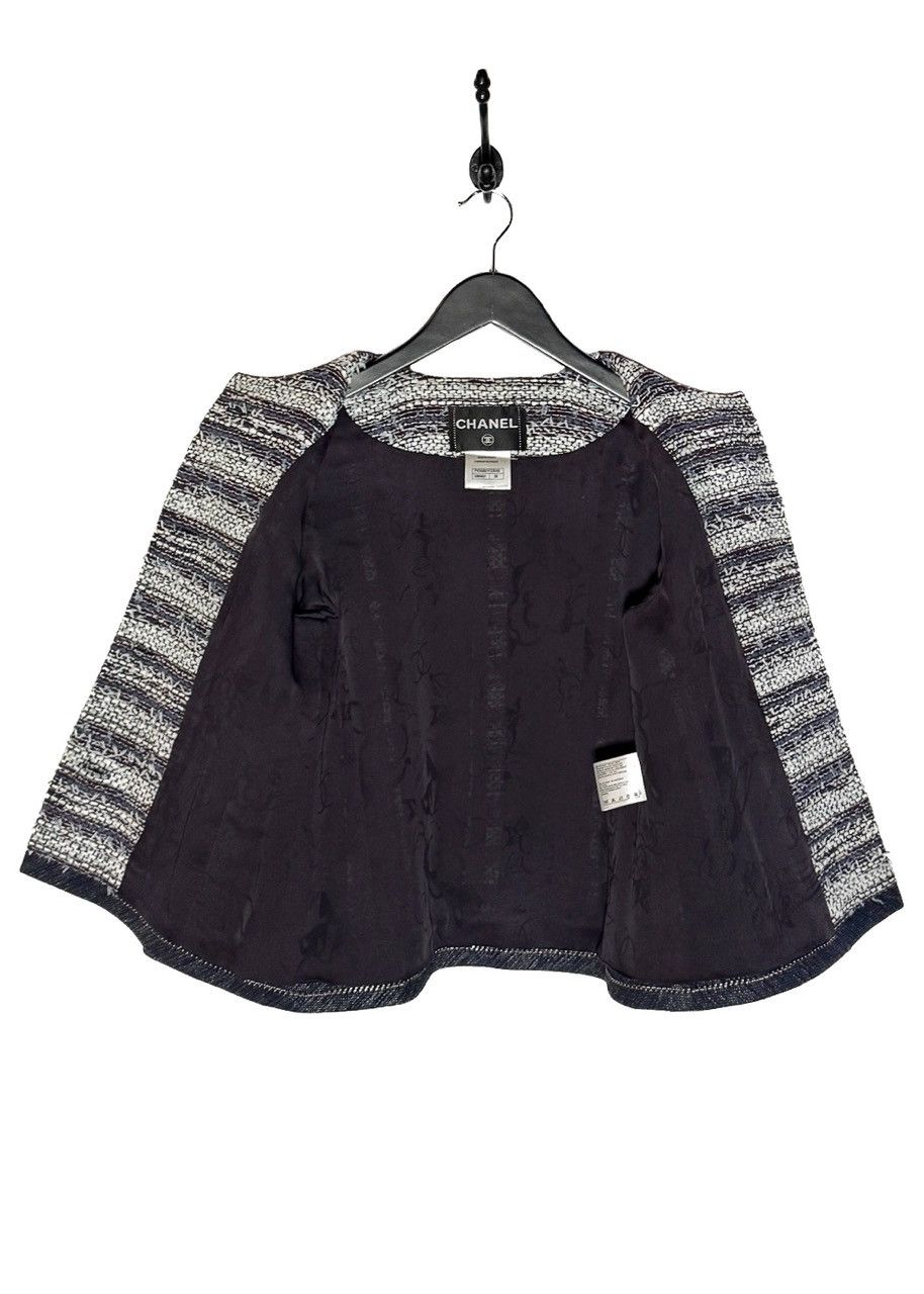 Chanel Chanel SS13 Paris/Singapore Navy Blue White Tweed Jacket Size M / US 6-8 / IT 42-44 - 5 Thumbnail