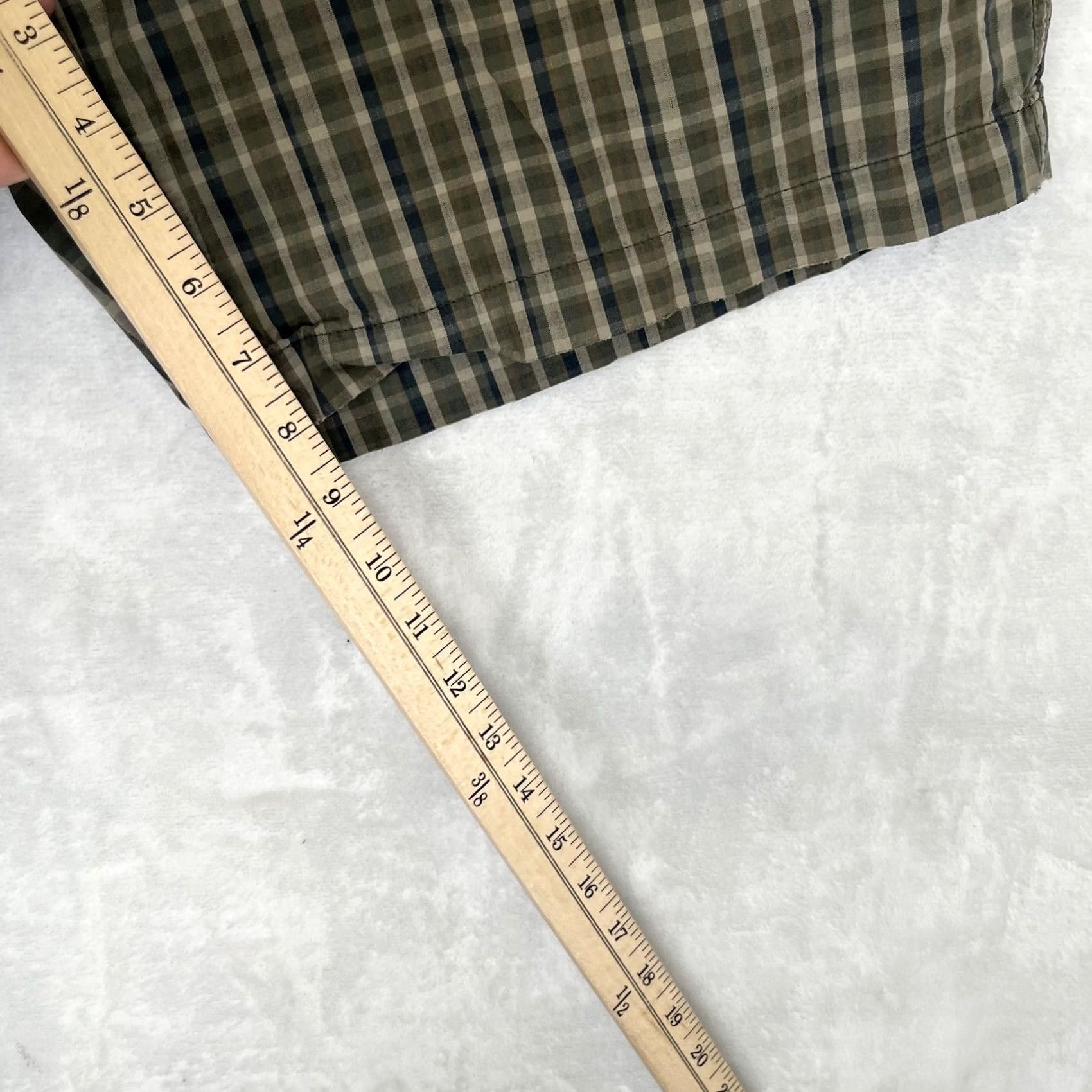 Eddie Bauer VINTAGE Eddie Bauer Shorts Mens L Green Plaid Drawstring Waist 8 Inseam Size US 33 - 2 Thumbnail