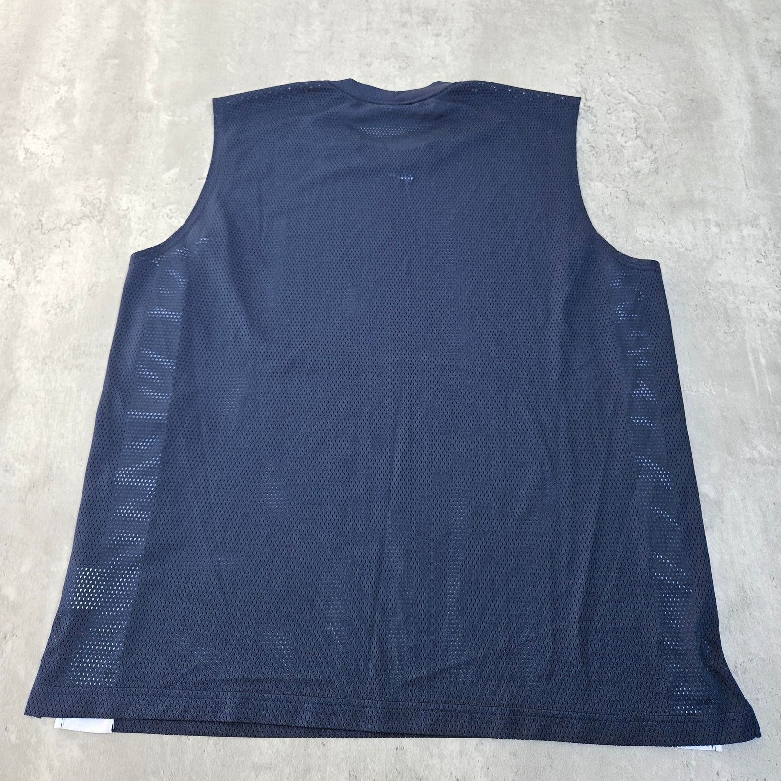 Nike Vintage Nike Center Swoosh Tank Men's Size XL Blue Size US XL / EU 56 / 4 - 6 Thumbnail