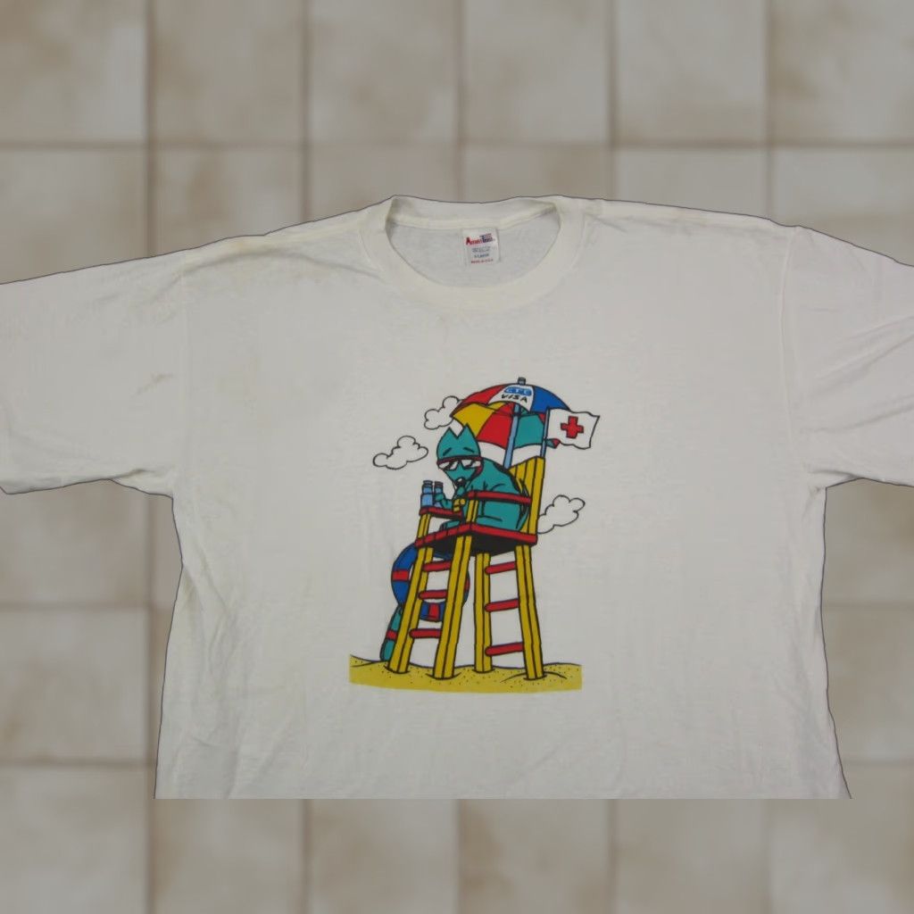 Vintage Vintage Visa Shirt Mens XL White Dog Lifeguard 90s USA GTE Ameritees T-Shirt Short Sleeve Crew Neck Cotton Jersey Regular Fit Size US XL / EU 56 / 4 - 1 Thumbnail