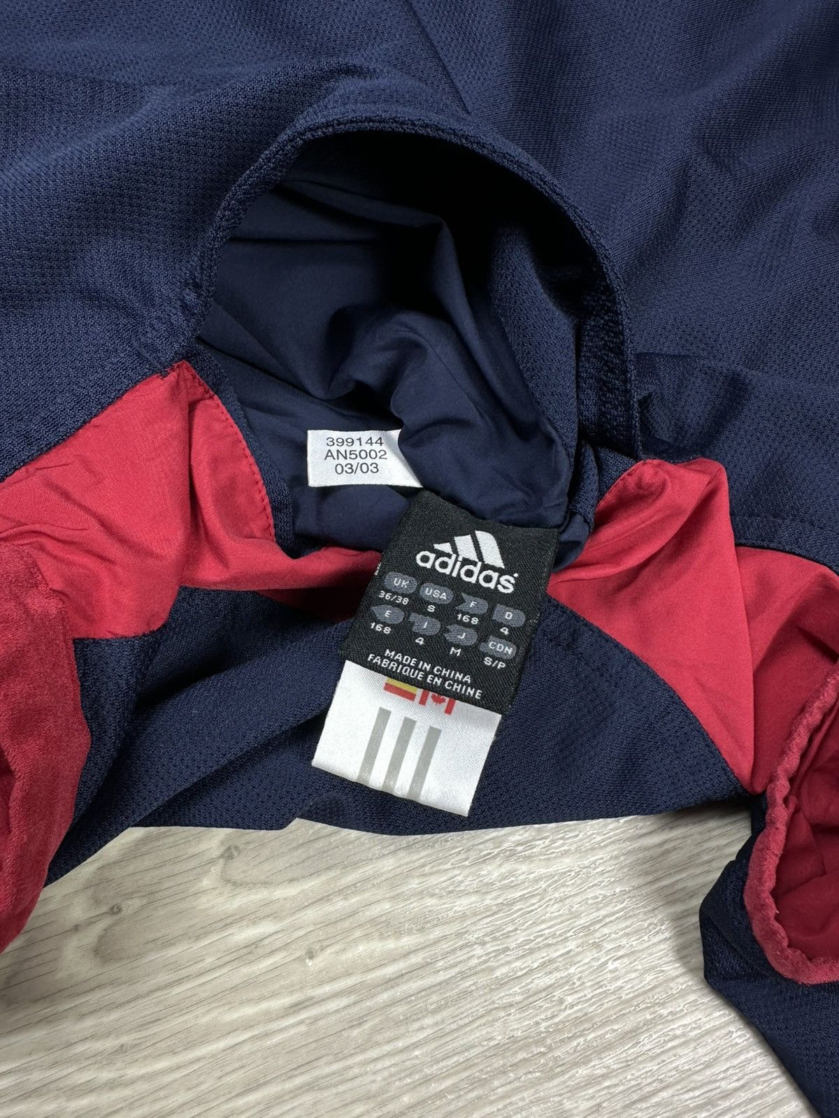 Adidas × Vintage Bayern Munch 2003/04 Jacket Germany Football Adidas Size S Size US S / EU 44-46 / 1 - 13 Thumbnail
