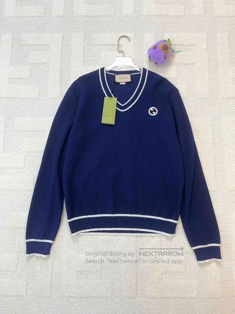 Gucci Gucci Blue striped Logo printed V-neck pullover casual kni Size US S / EU 44-46 / 1 - 1 Thumbnail