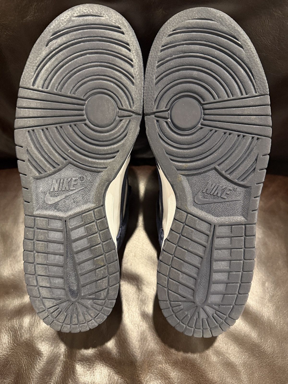 Nike Nike SB Dunk Hi Pro Villanova (2005)- 9.5M - 305050-141 - OG Size US 9.5 / EU 42-43 - 5 Thumbnail