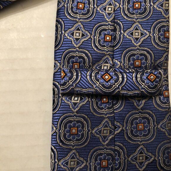 Daniel Cremieux Daniel Cremieux men's new blue 100%silk tie 3 1/4" X 60" Size ONE SIZE - 4 Thumbnail