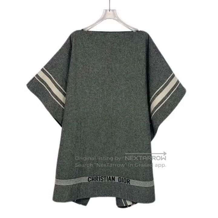 Dior christian dior gray striped wool poncho coat. Size US S / EU 44-46 / 1 - 2 Thumbnail