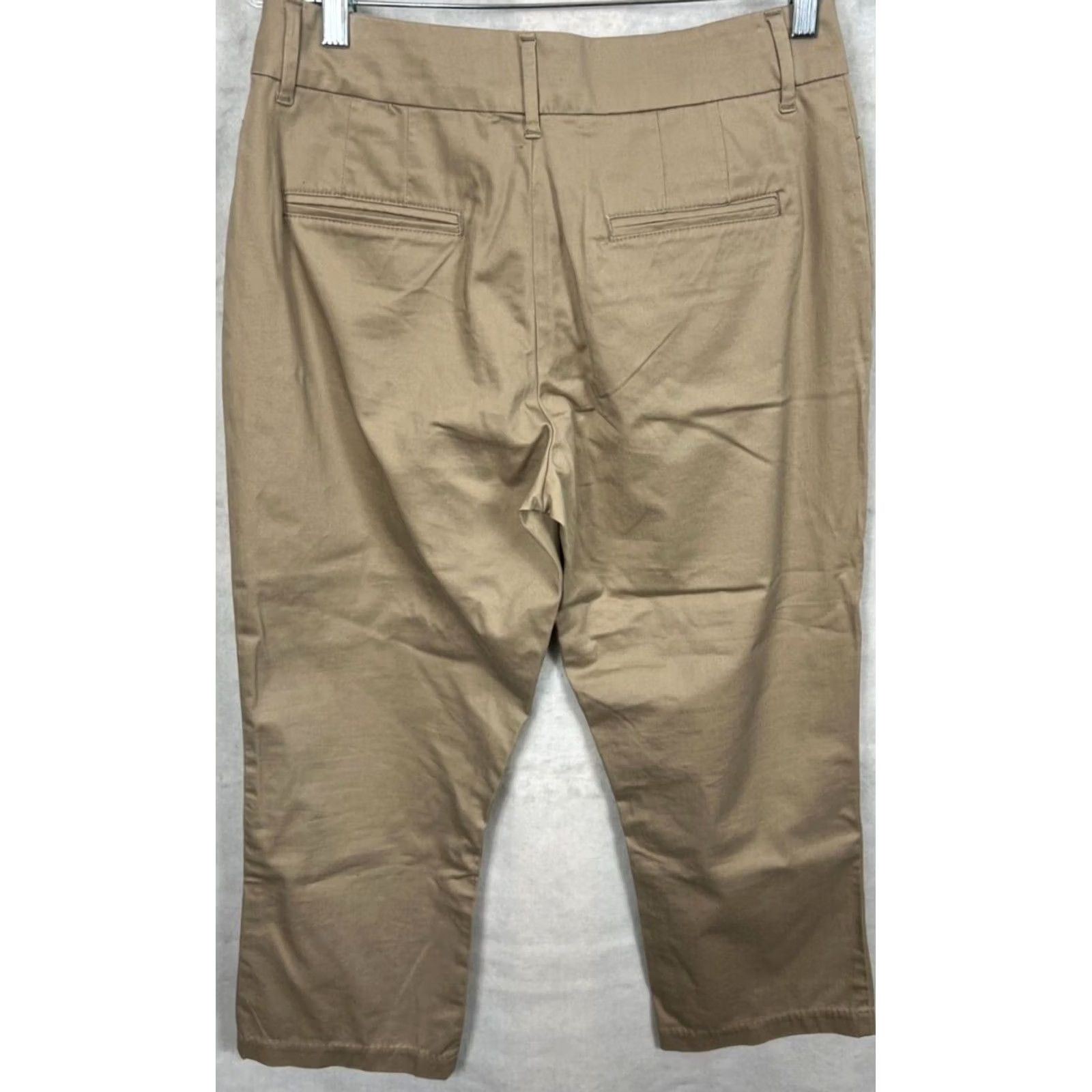 Lee Lee Riders Women Pants Curvy Fit Crop Khaki Mid Rise 31x24 Cropped Stretch 98% Cotton 2% Spandex New with Tags Mens? Size 32" / US 10 / IT 46 - 4 Thumbnail