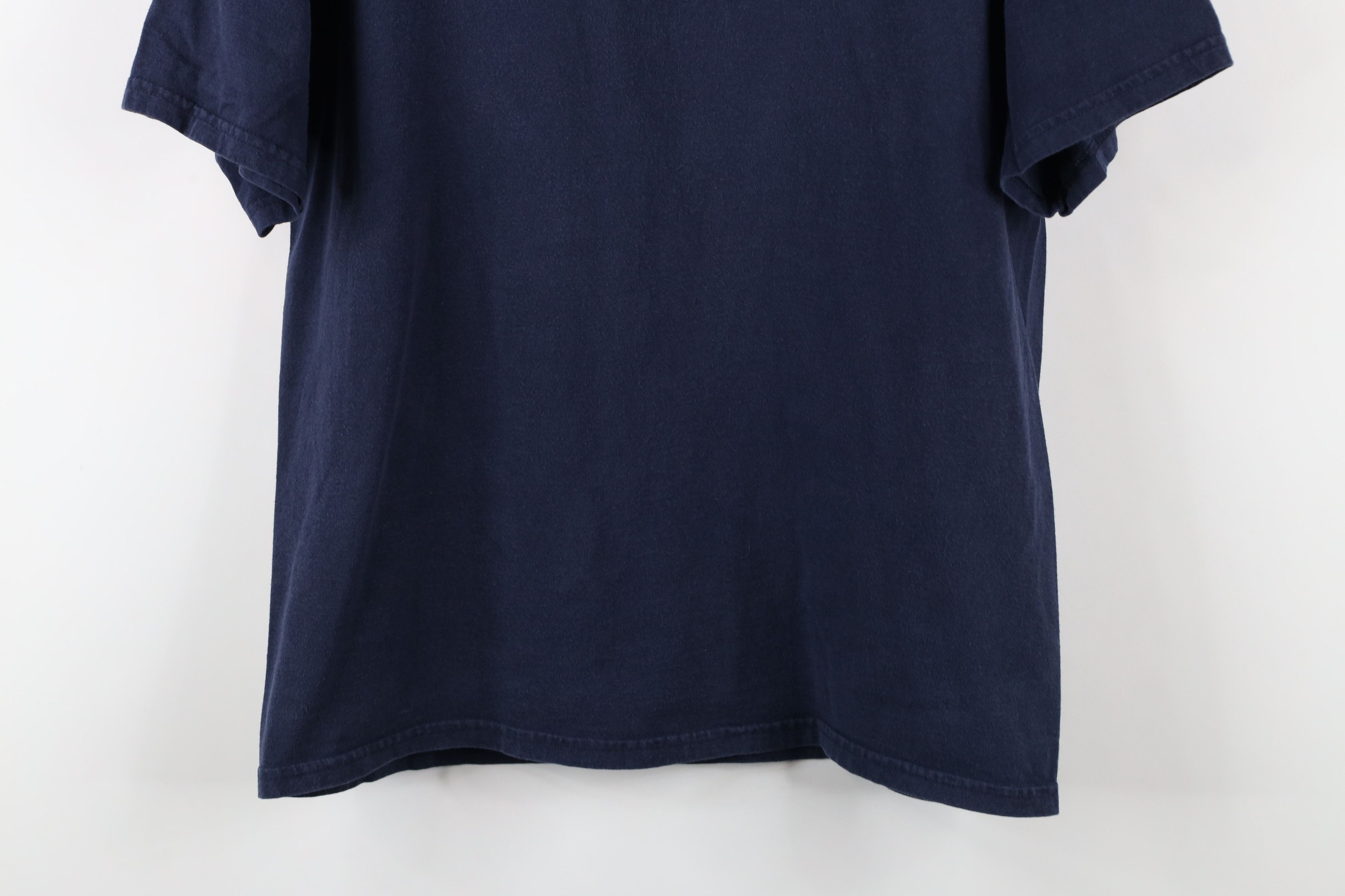 Vintage Vintage Y2K Streetwear Flag Eagle Tribal T-Shirt Navy Blue Size US L / EU 52-54 / 3 - 3 Thumbnail
