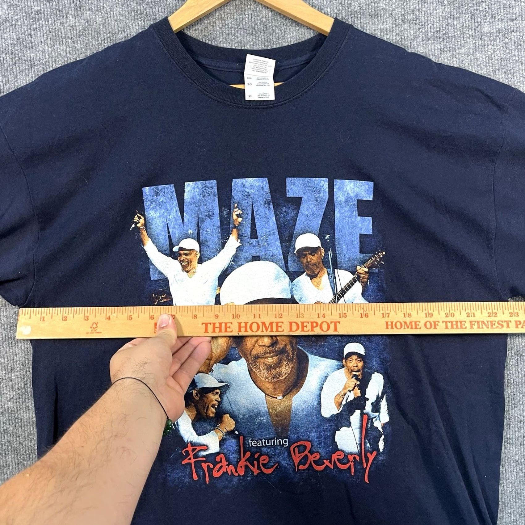 Vintage Maze Frankie Beverly T-Shirt Mens XL Blue Vintage Size US XL / EU 56 / 4 - 5 Thumbnail