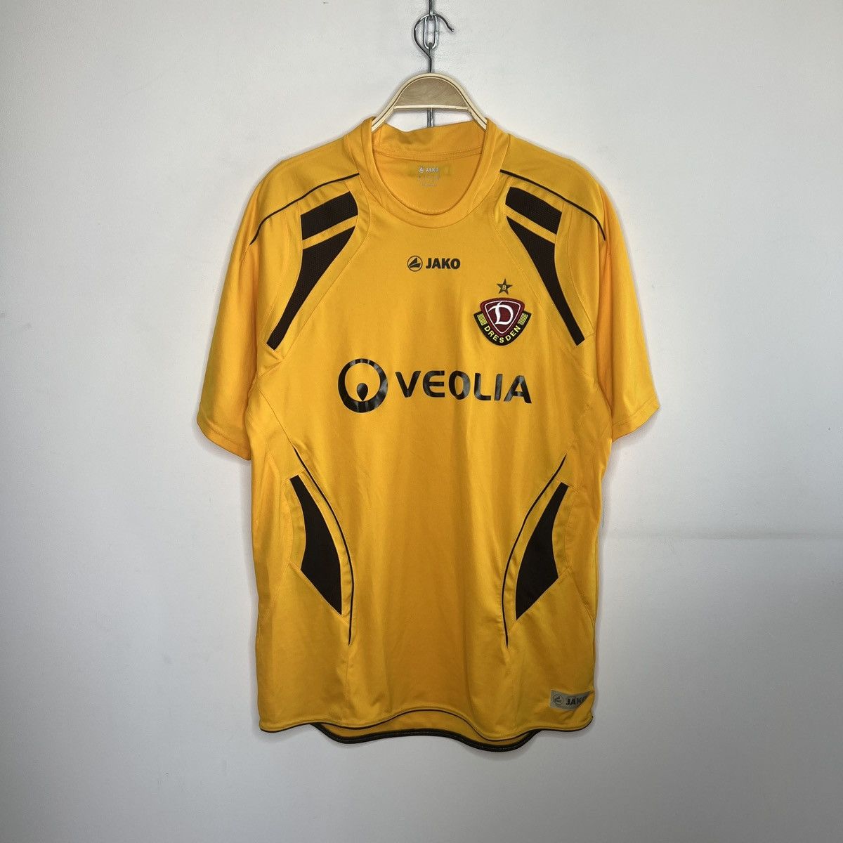 Other Jako Dynamo Dresden Football Jersey Kit Tshirt Size US L / EU 52-54 / 3 - 1 Thumbnail