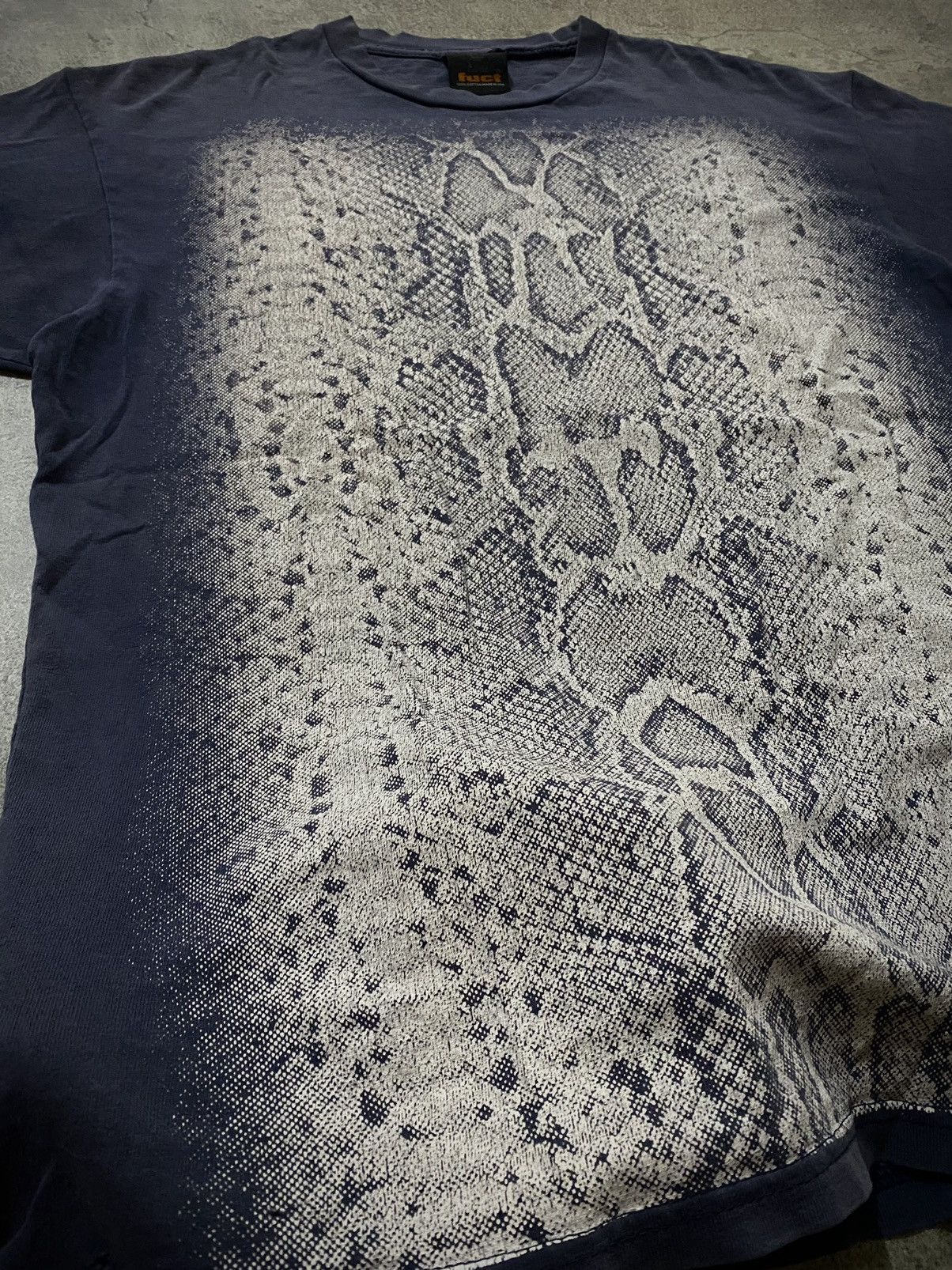 FUCT Rare Vintage Fuct snake skin tshirt Size US L / EU 52-54 / 3 - 2 Thumbnail