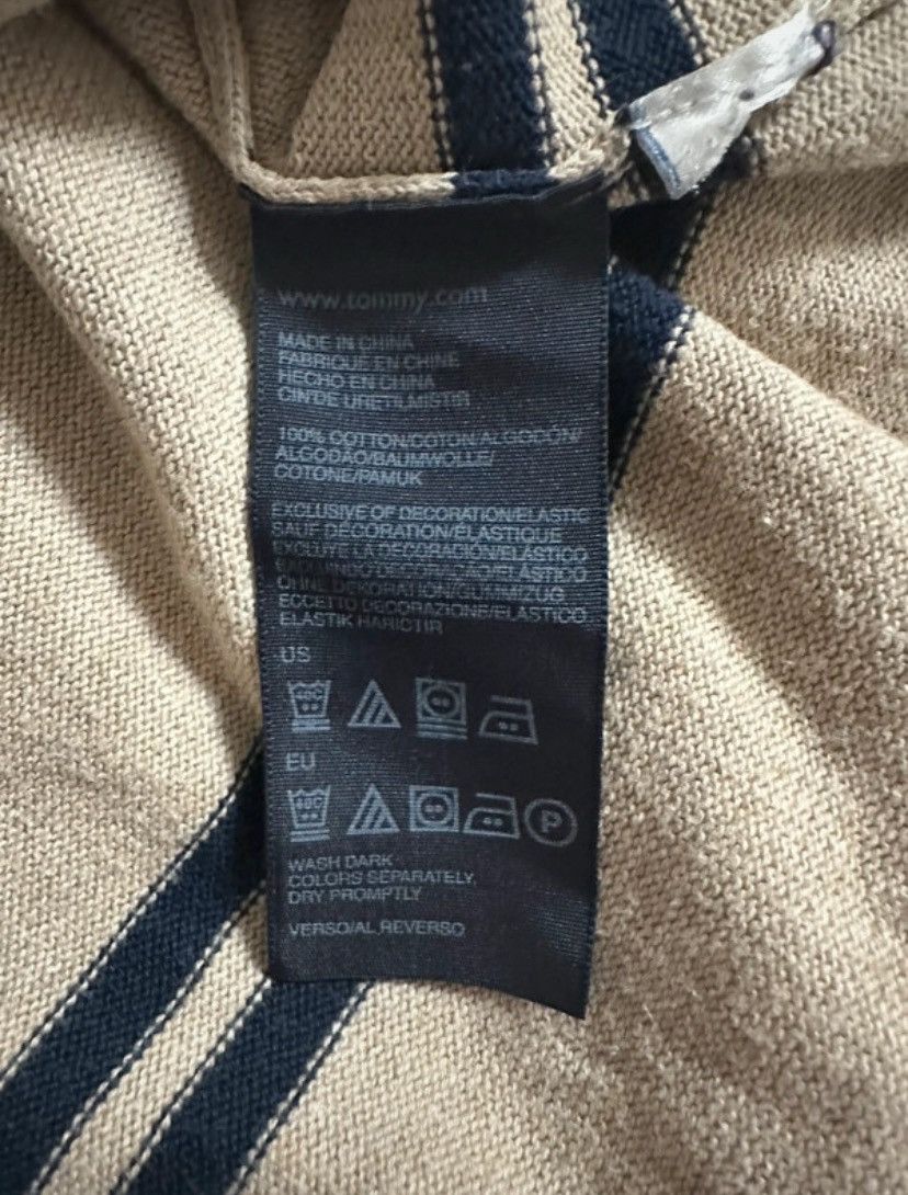 Tommy Hilfiger Tommy Hilfiger Striped V-Neck Sweater - Beige/Navy Size US XL / EU 56 / 4 - 7 Thumbnail