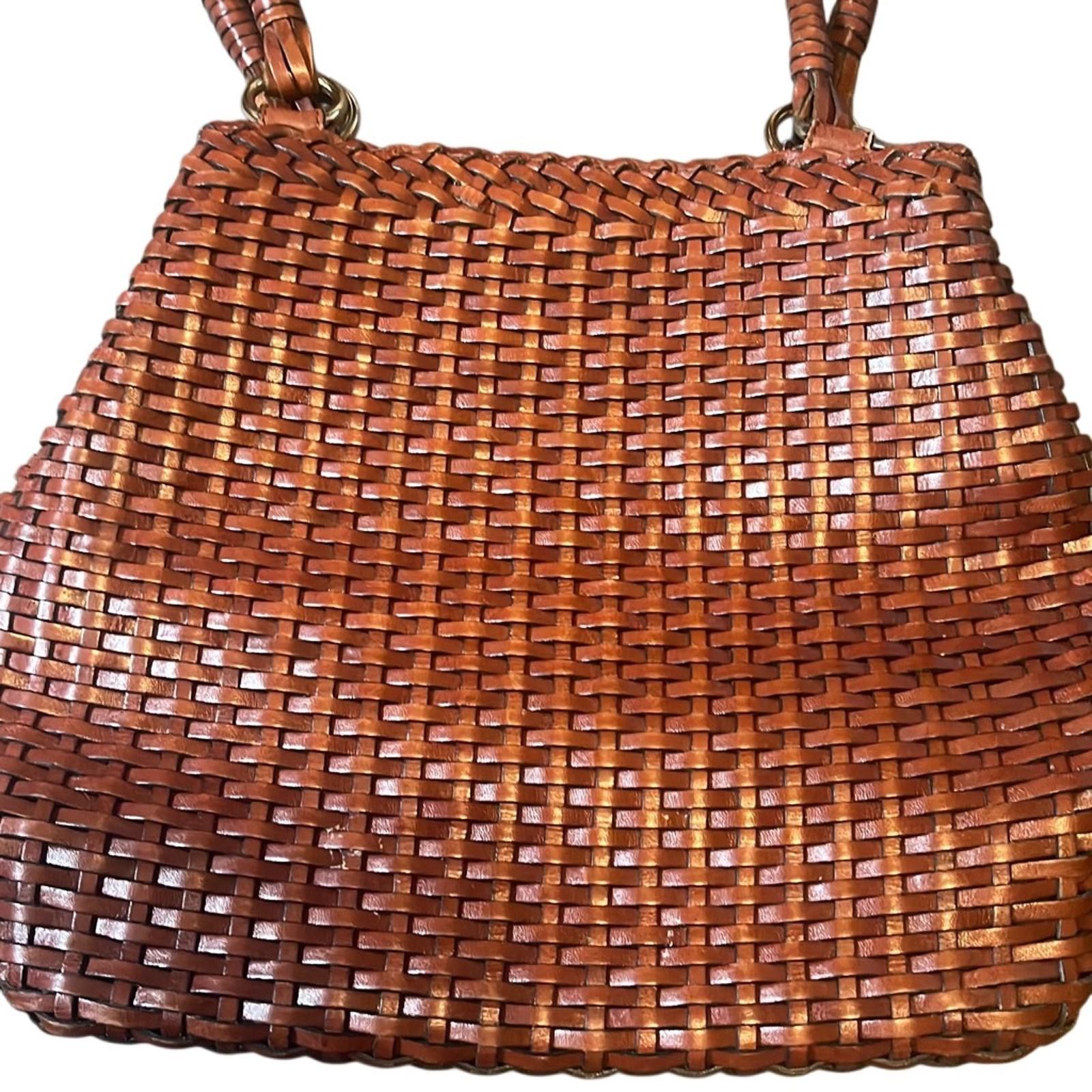 Designer Vintage Talbots basket weave leather bag Size ONE SIZE - 2 Thumbnail