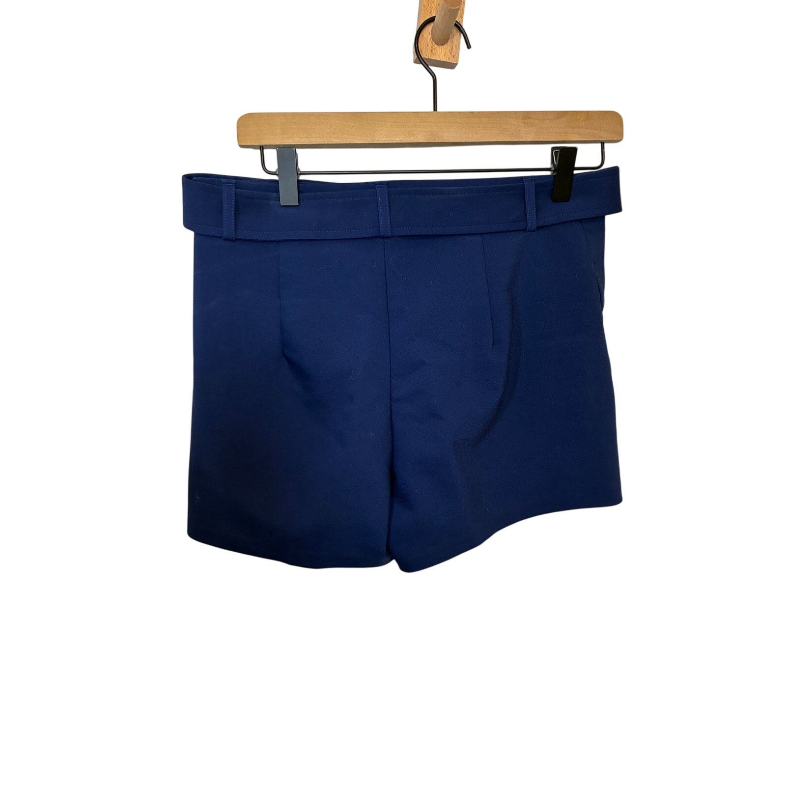 Express Express Navy Belted Shorts Women’s 4 Shortie High Rise Size 27" / US 4 / IT 40 - 5 Thumbnail