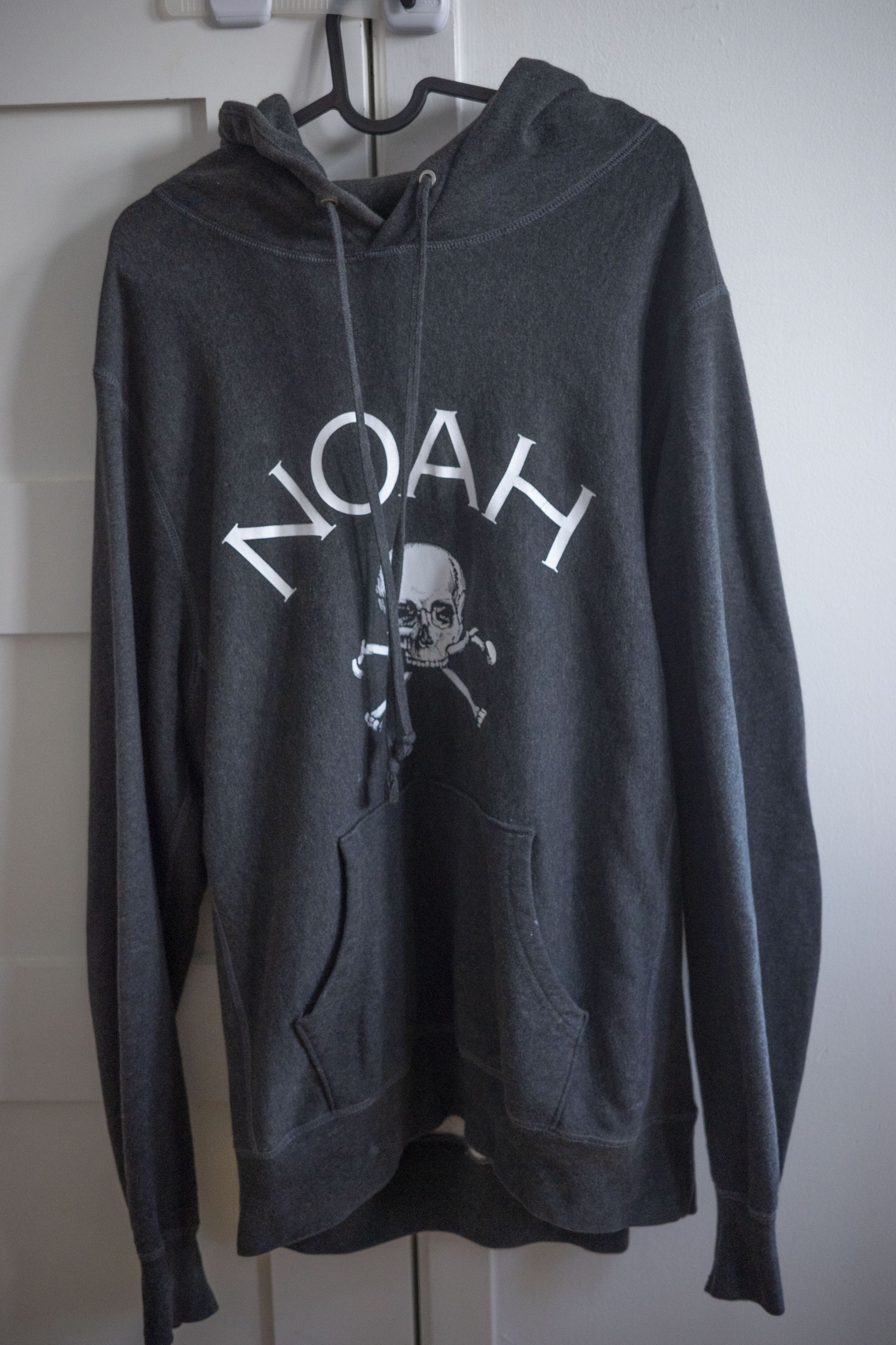 Noah Noah Jolly Roger Hoodie Size US L / EU 52-54 / 3 - 1 Thumbnail
